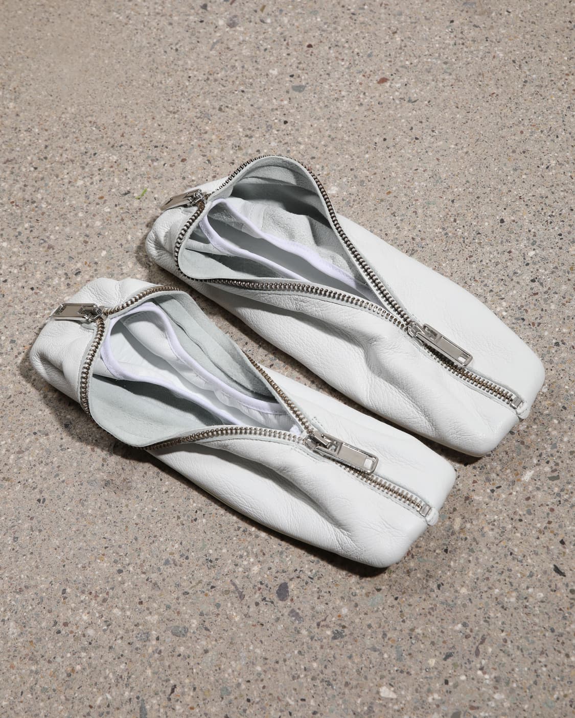 MM6 PF21 Pencil Case Ballerina Shoes 상품이미지3