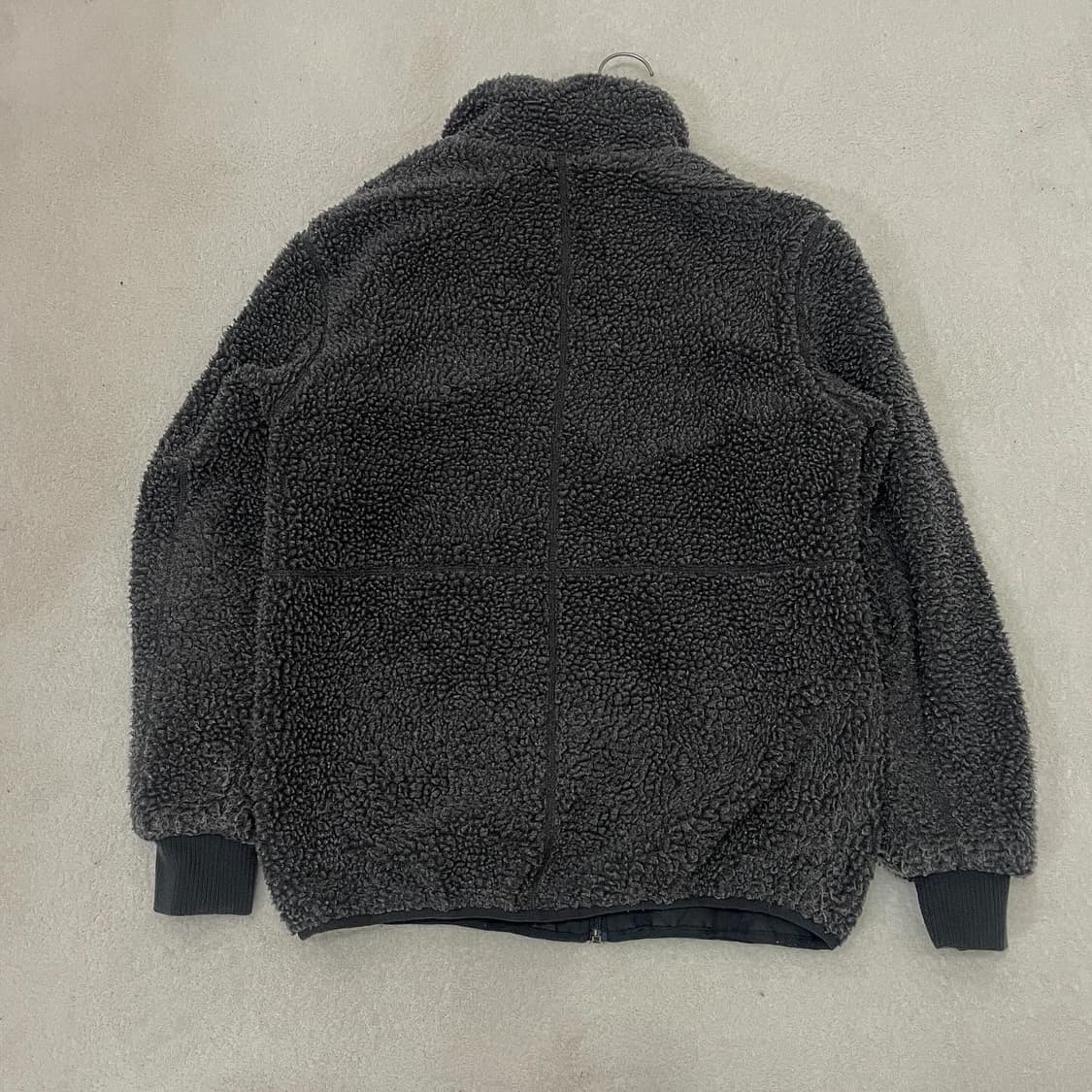 커버낫X리복 그레이 후리스 양면자켓 상품이미지5