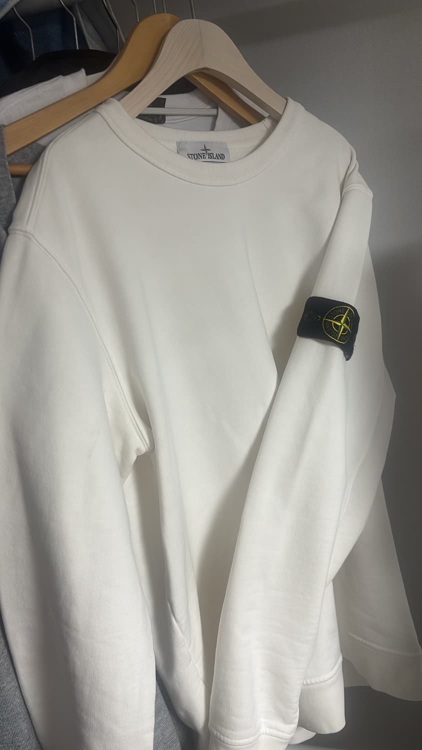 스톤아일랜드 맨투맨 상품이미지1