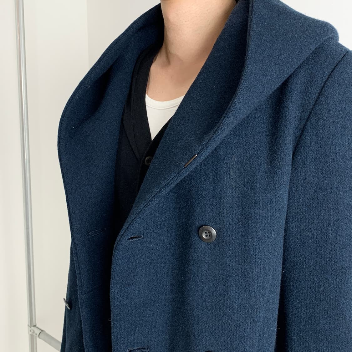 카즈유키 쿠마가이 어태치먼트 멜톤 빅 후드 더블 코트 상품이미지3