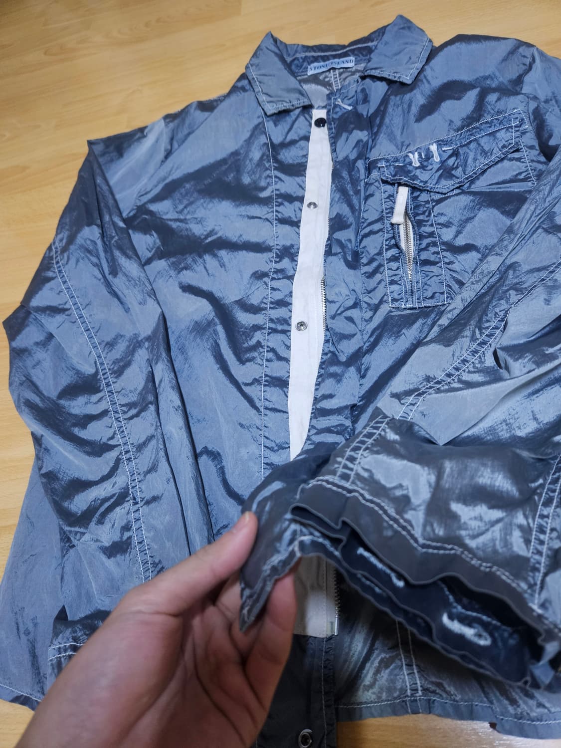 정품) 스톤아일랜든 나일론메탈 자켓 L 상품이미지3