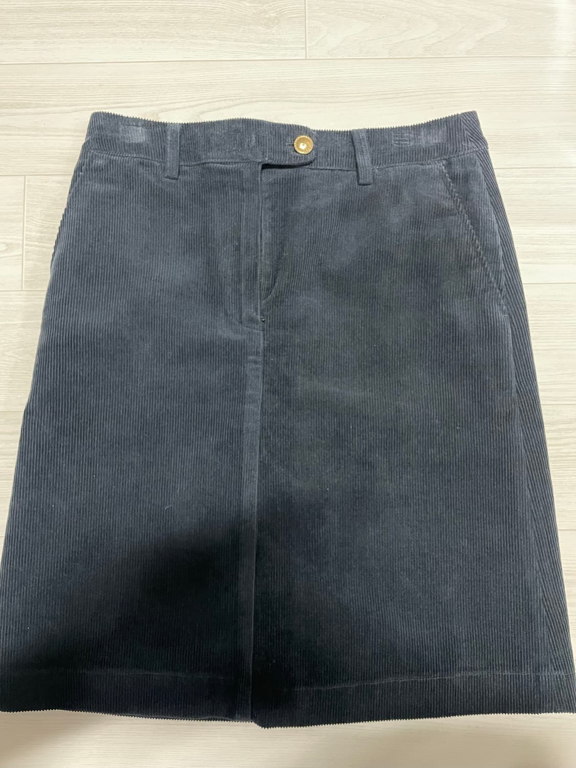 던스트 네이비 코듀로이 스커트 상품이미지3