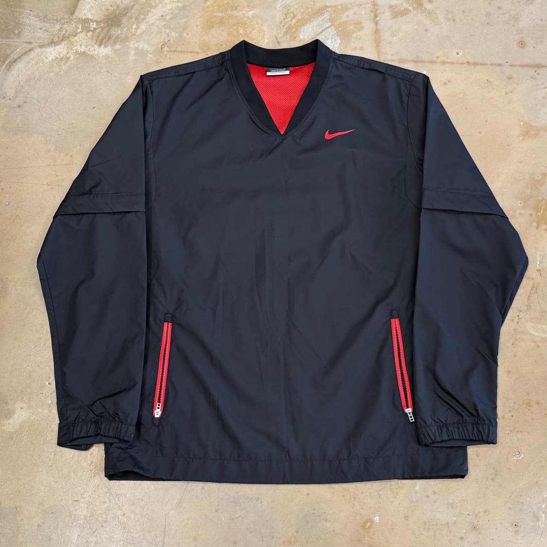 L 나이키 레드스우시 웜업  상품이미지2