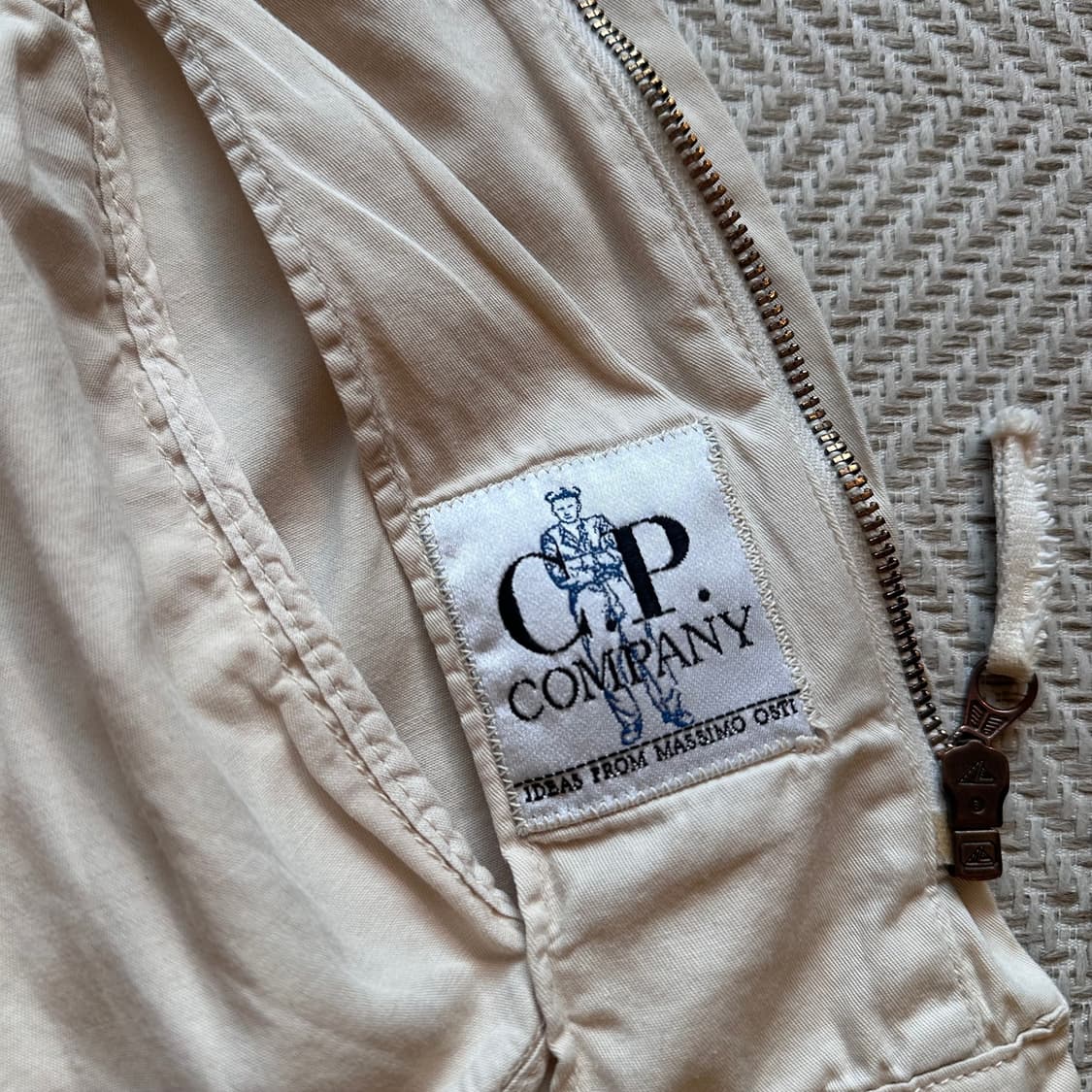 CP컴퍼니 94ss 밀리터리 숏 파카 상품이미지9