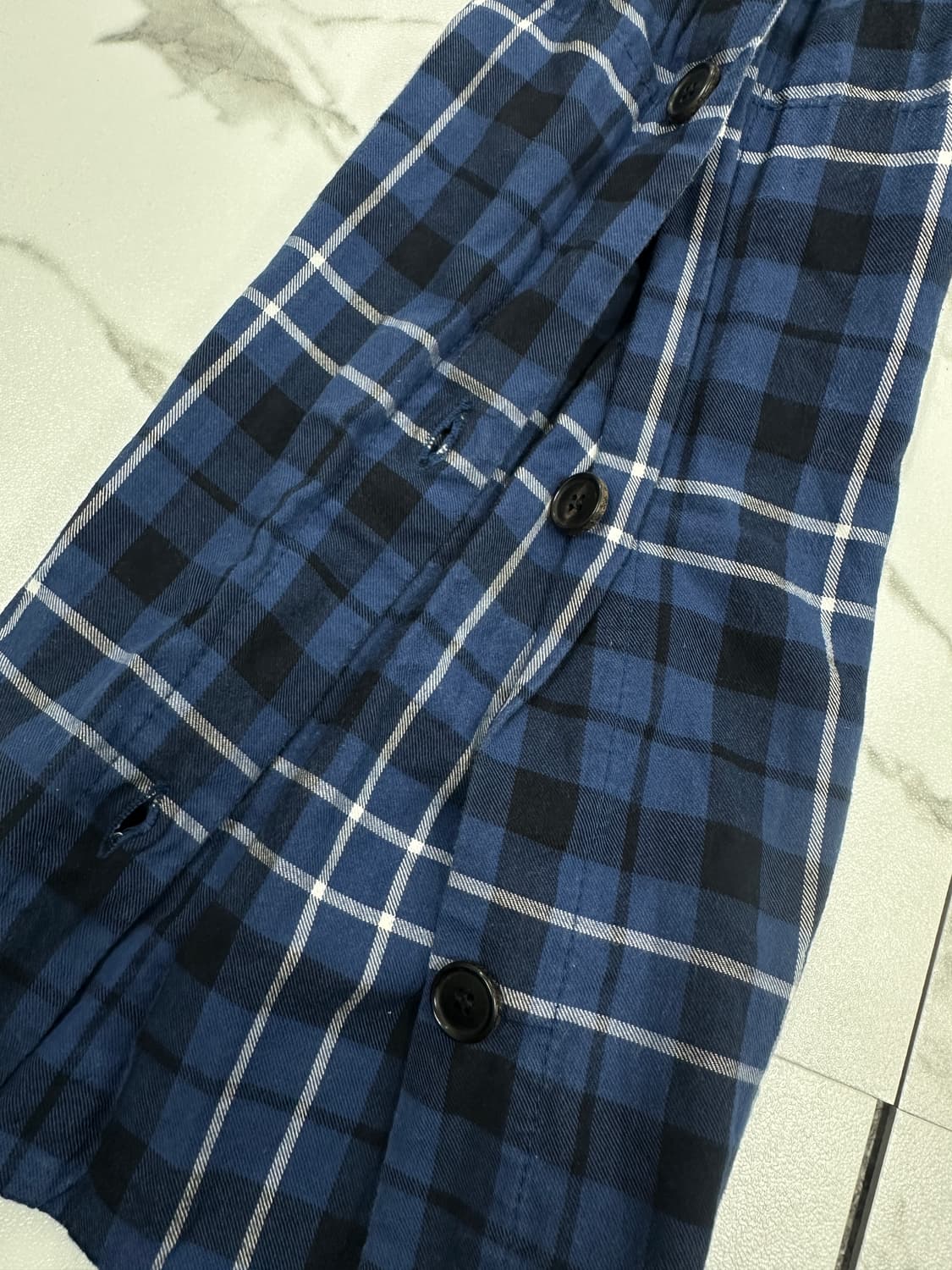 우영미 블루 체크 셔츠 레이어드 맨투맨 상품이미지3