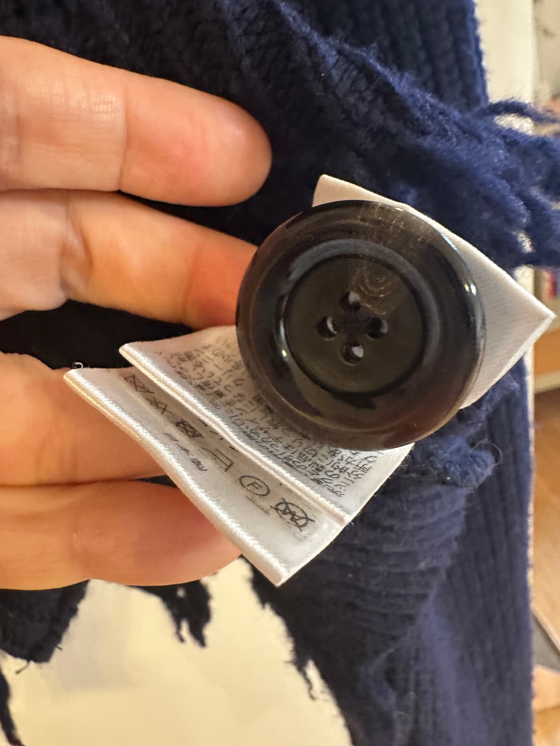 로도리리온 RHODOLIRION 데미지 크롭 니트 가디건 (free) 상품이미지5