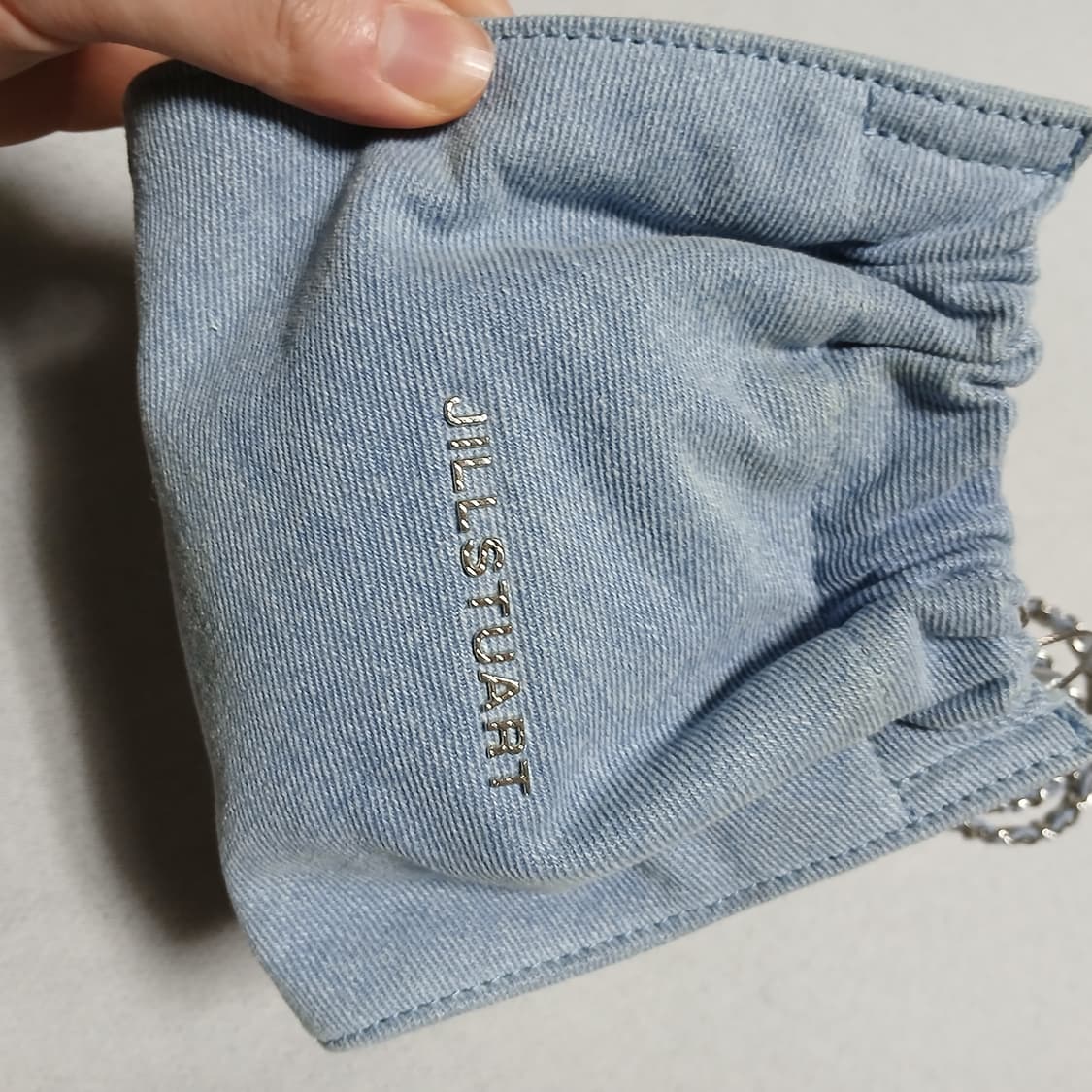 질스튜어트 코코체인 데님 미니 숄더백 크로스백 복조리 상품이미지3