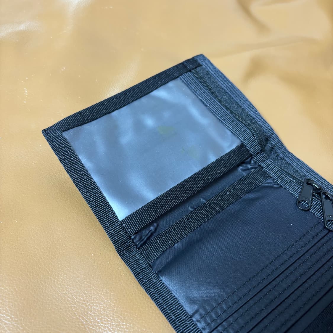 Poter 포터 캡슐 폴딩 월렛 지갑 블랙 (스트랩 포함) 상품이미지6