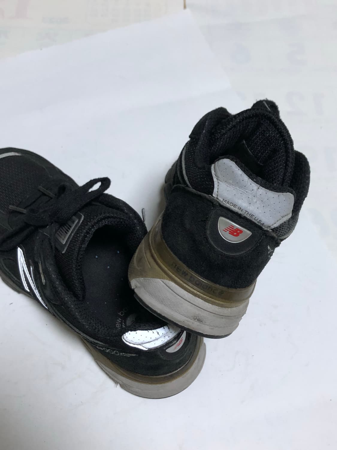 뉴발란스 990 V4 230 상품이미지3