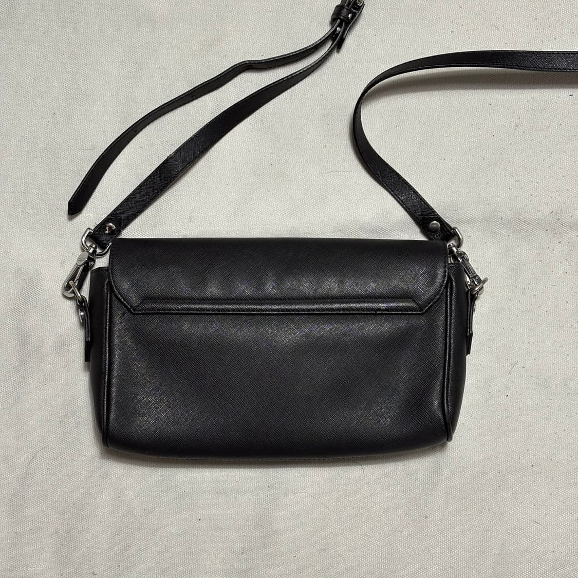 비비안 웨스트우드 19s/s 빅토리아 가죽백 상품이미지3