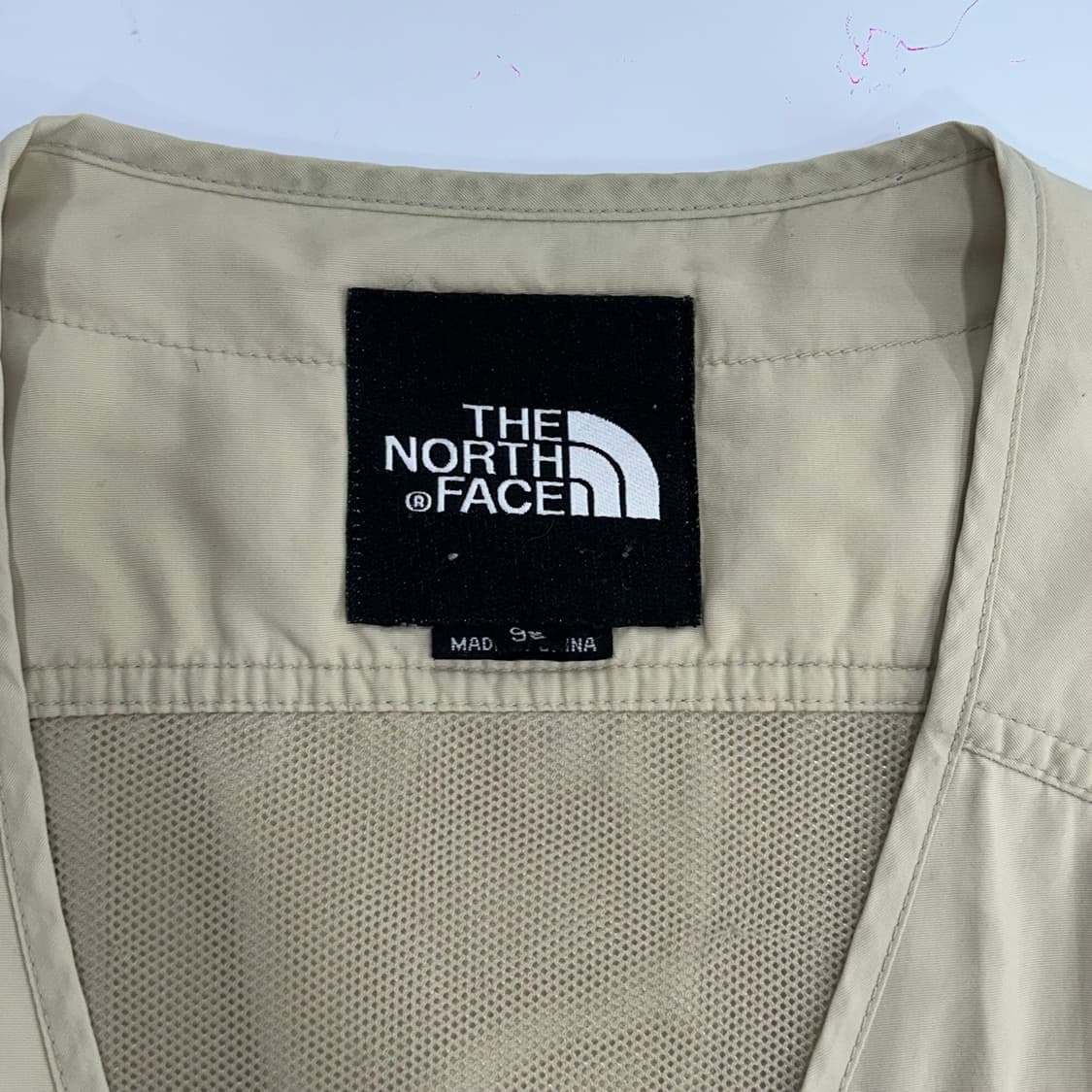 The north face 노스페이스 블랙로고 아이보리 유틸리티 베스트 상품이미지5