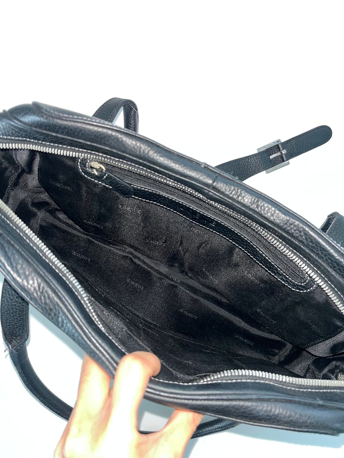 LOEWE 로에베 버클 레더 숄더백 상품이미지8