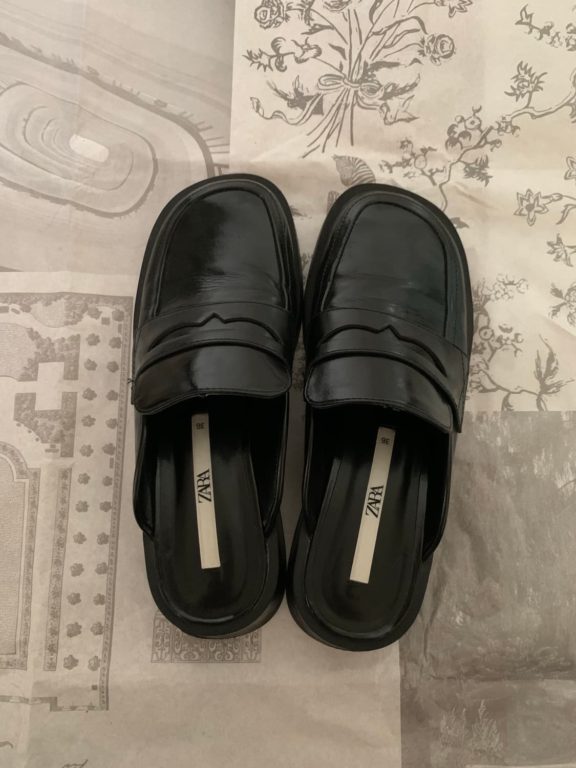 자라 플랫로퍼 상품이미지2