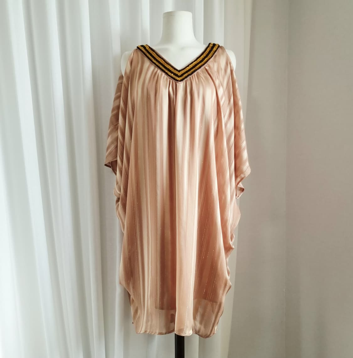 Petit Poudre 금사 드레이핑 셔링 원피스 드레스 (프리) 새상품 상품이미지1