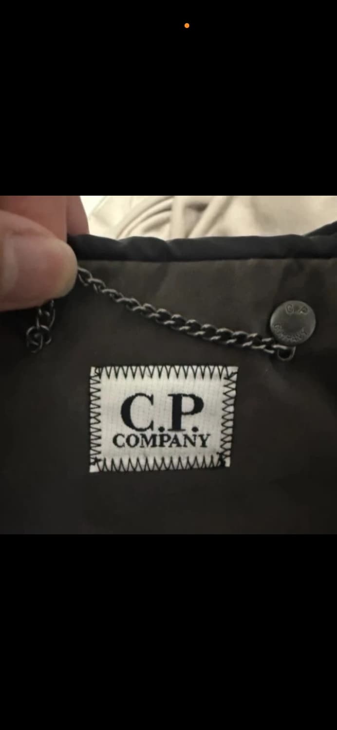 C.P. 컴퍼니 후드 패딩 점퍼 카키색 상품이미지4