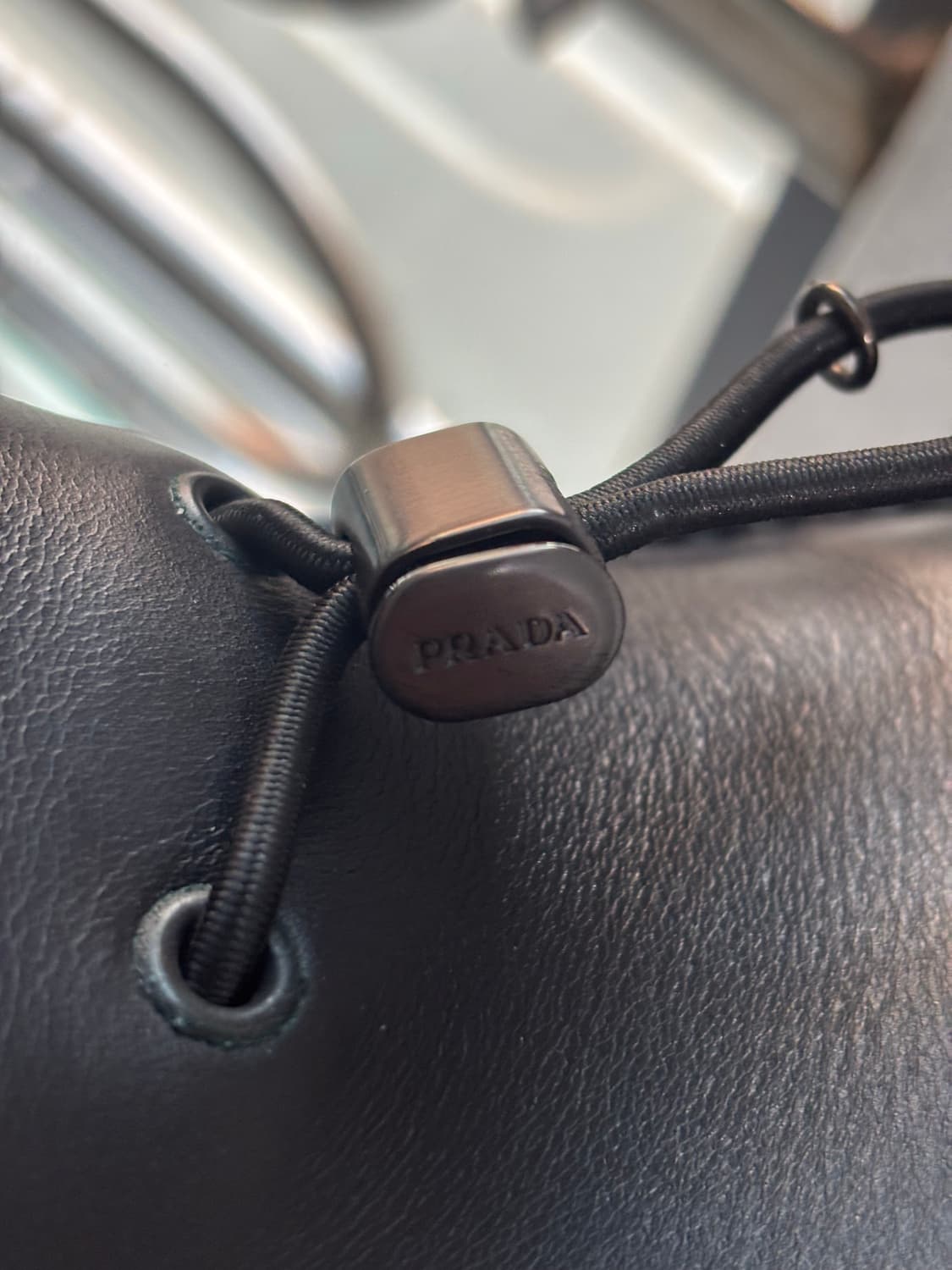 프라다 스포츠 스트링 로퍼 상품이미지5