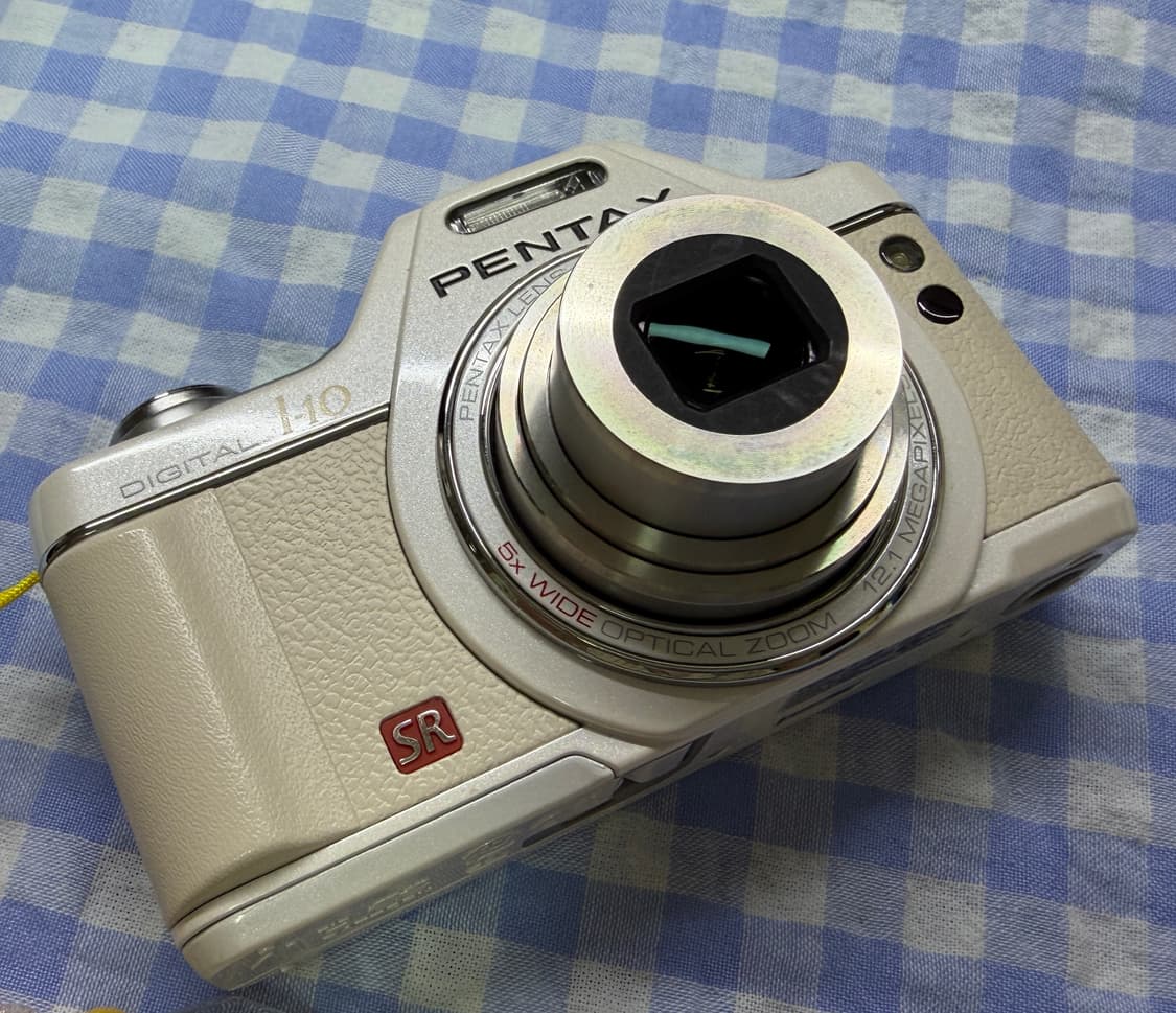 S급)펜탁스 i-10 화이트 팝니다 상품이미지3