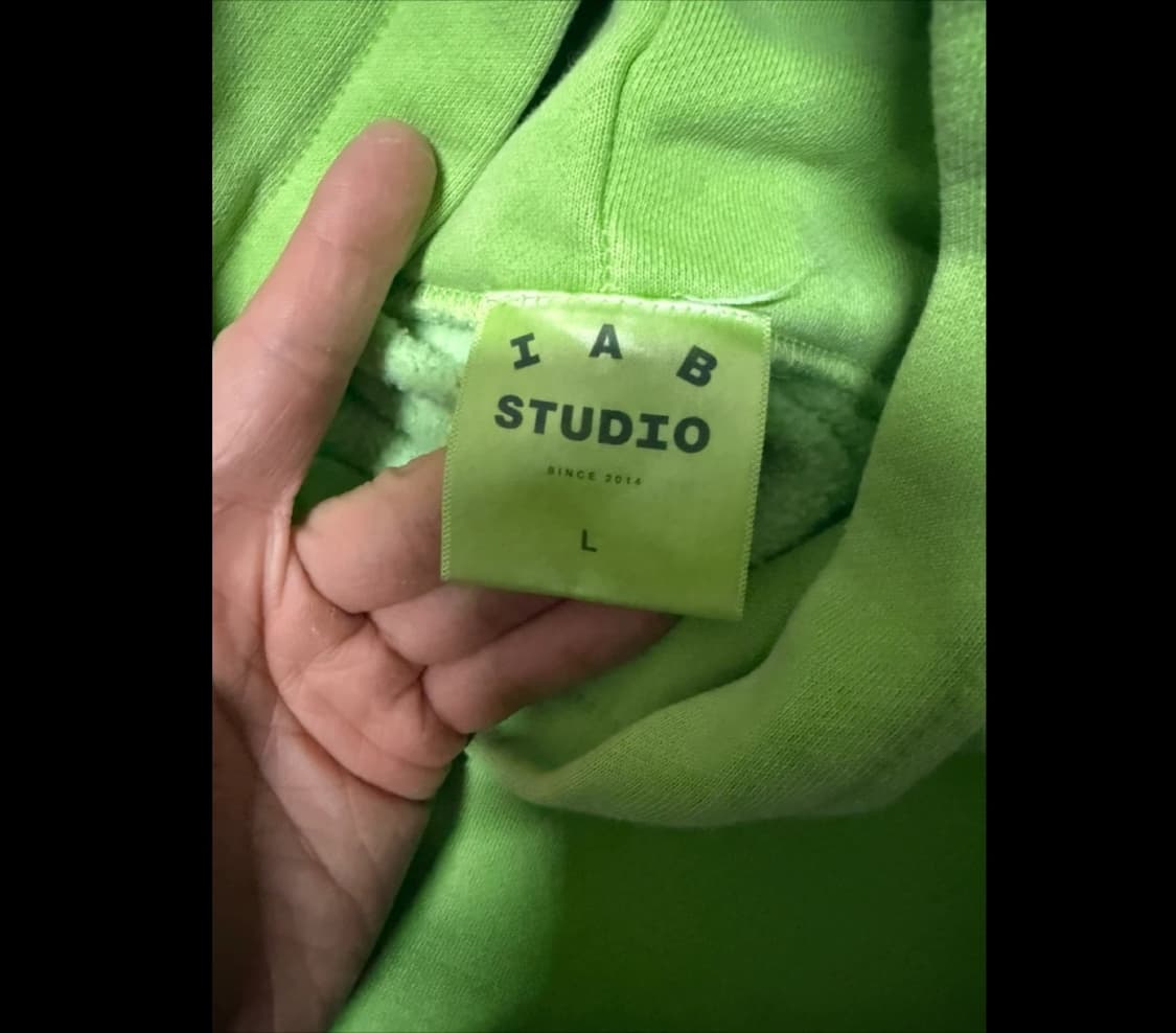 아이앱스튜디오 피그먼트 후드 애플그린 L 상품이미지4