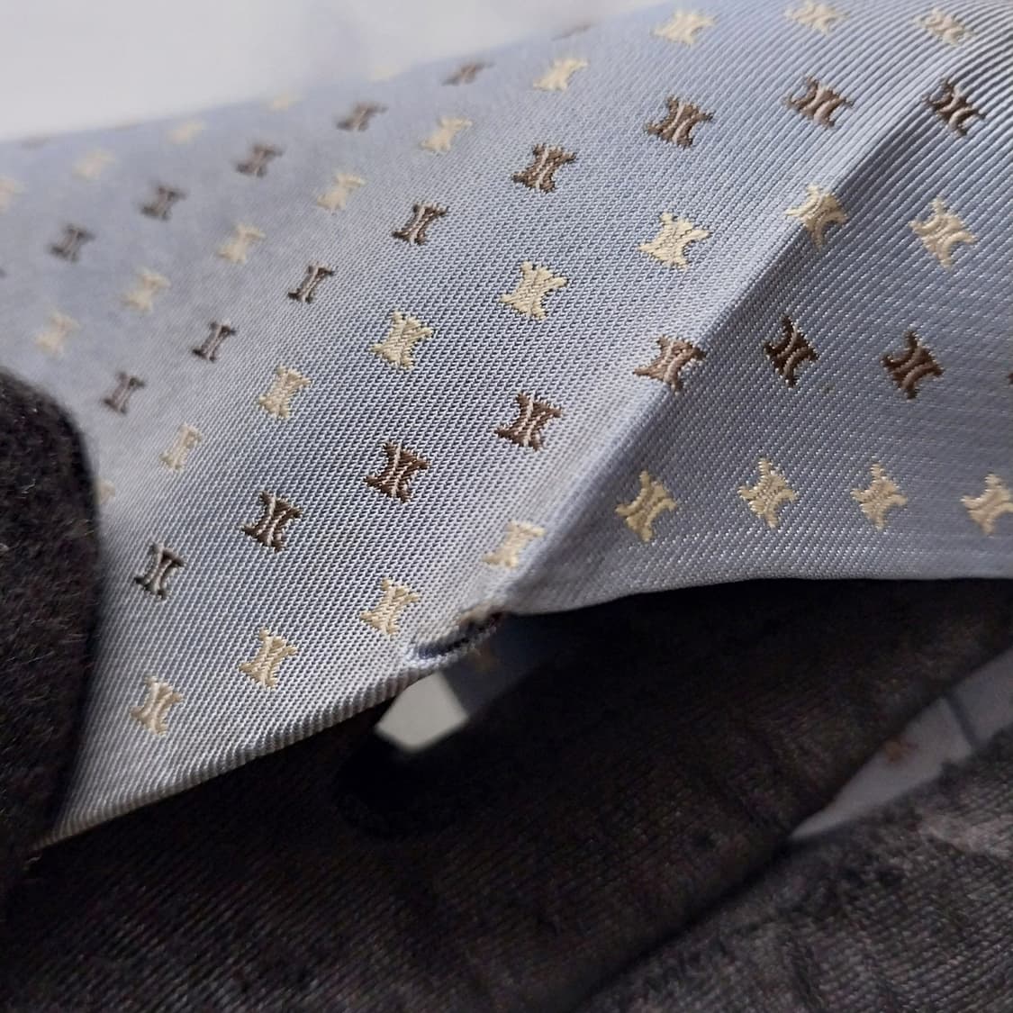 셀린느 실크 트리오페 자수 넥타이 9.1cm A~B등급 K2087
 상품이미지9