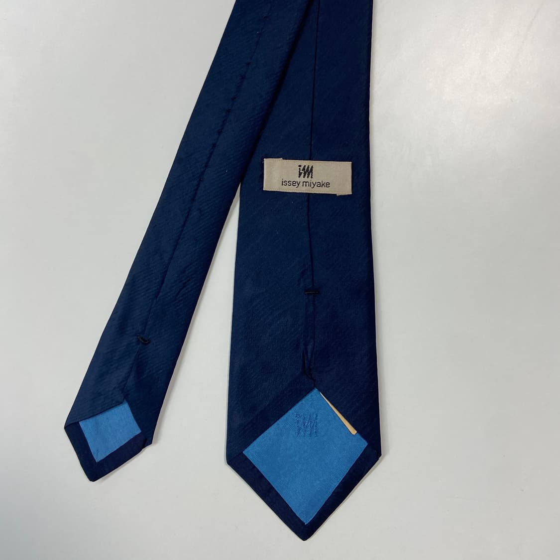 이세이미야케 정품 명품넥타이 (isseymiyake) 상품이미지3