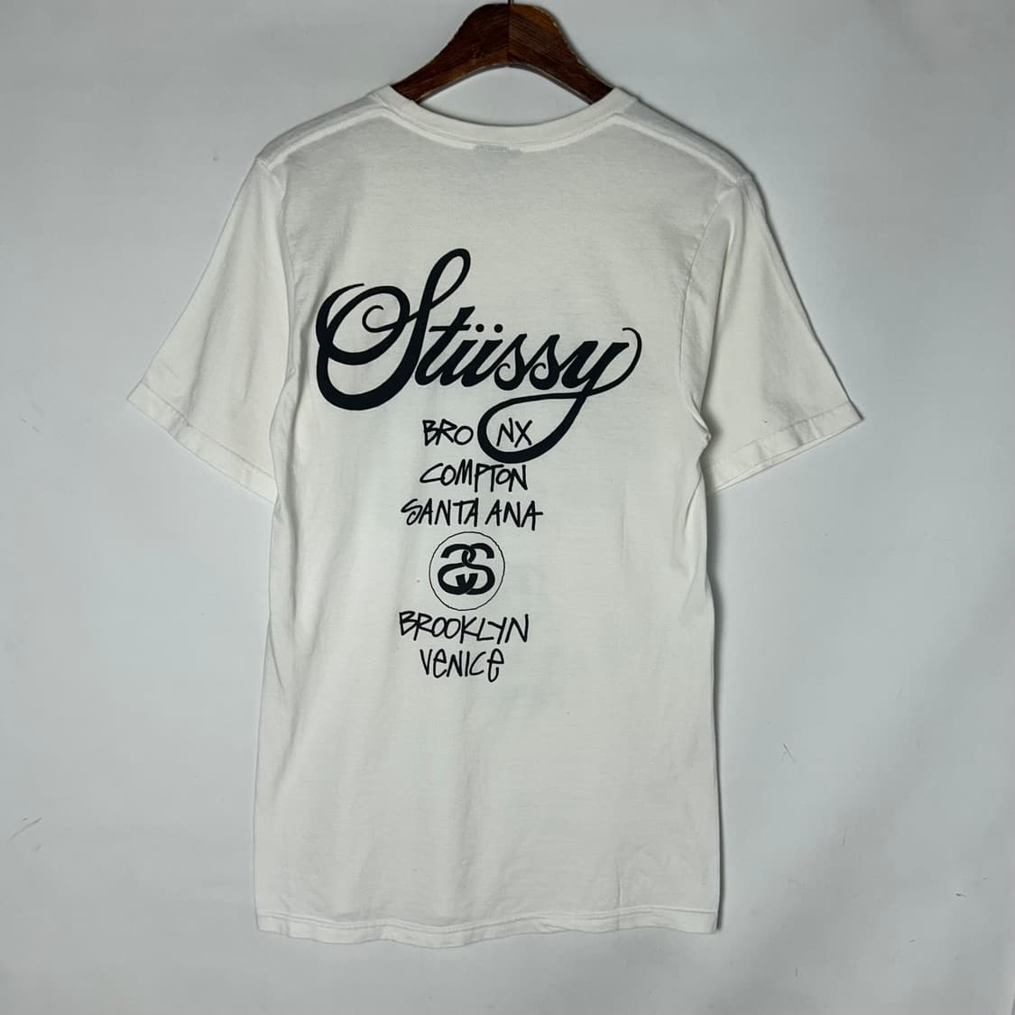 [Stussy] 스투시 월드투어 로고 프린팅 반팔티셔츠 상품이미지2