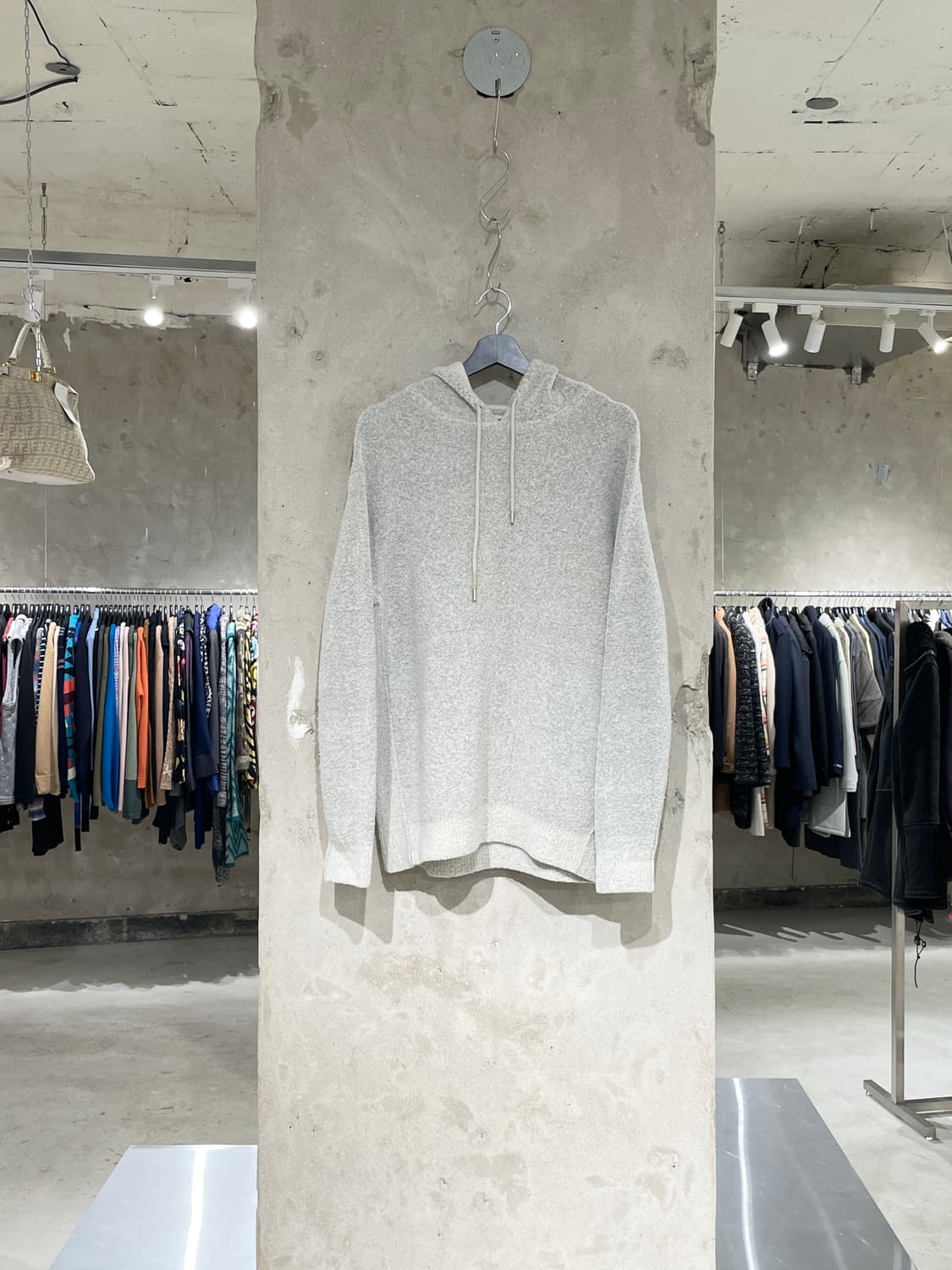 타임 옴므 그레이 울 부클 후디 상품이미지1