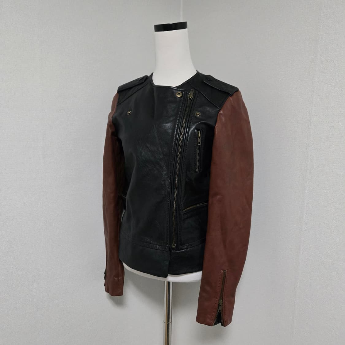 끌로디피에로 버팔로 레더 자켓 상품이미지7