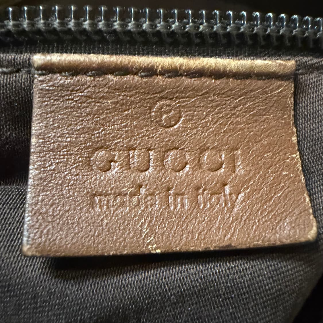 구찌 GG 스프림 캔버스 메신저 백 상품이미지3