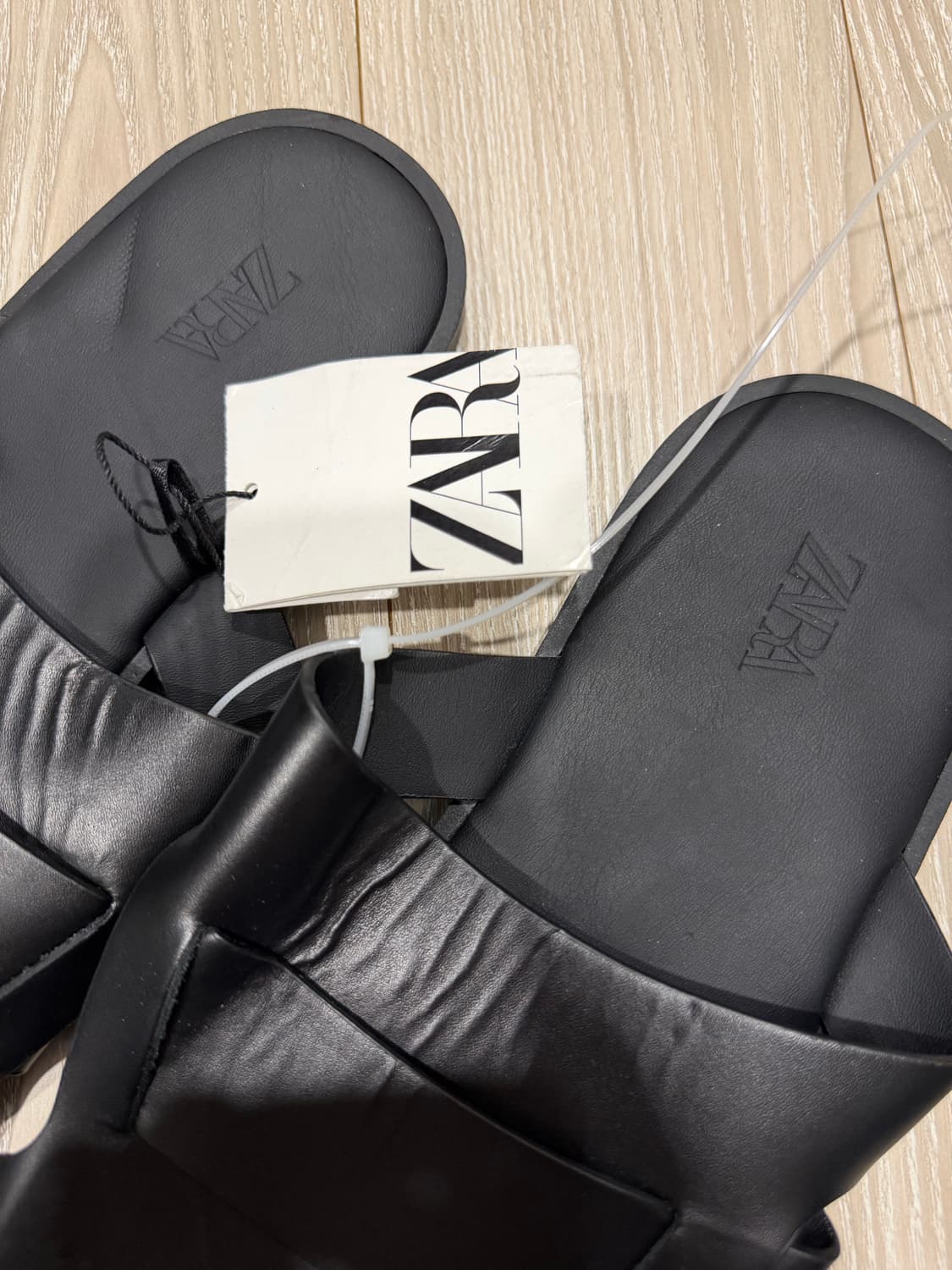 자라 레더 샌들 블랙 상품이미지5