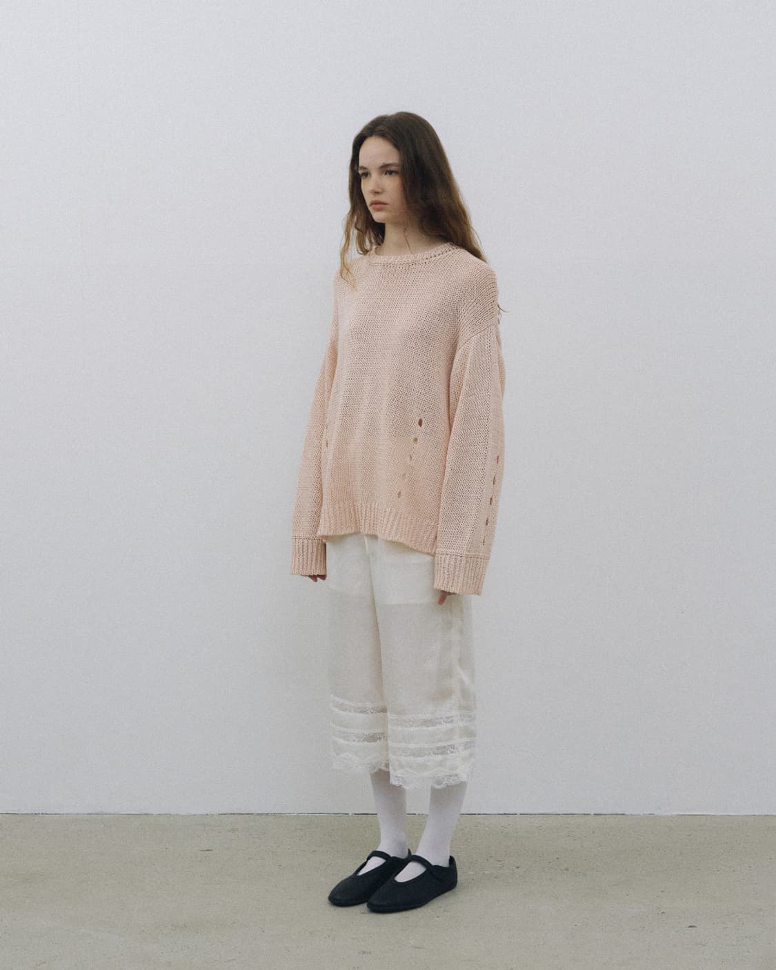 아유서울 SATIN LACE CROPPED PANTS IVORY 상품이미지8