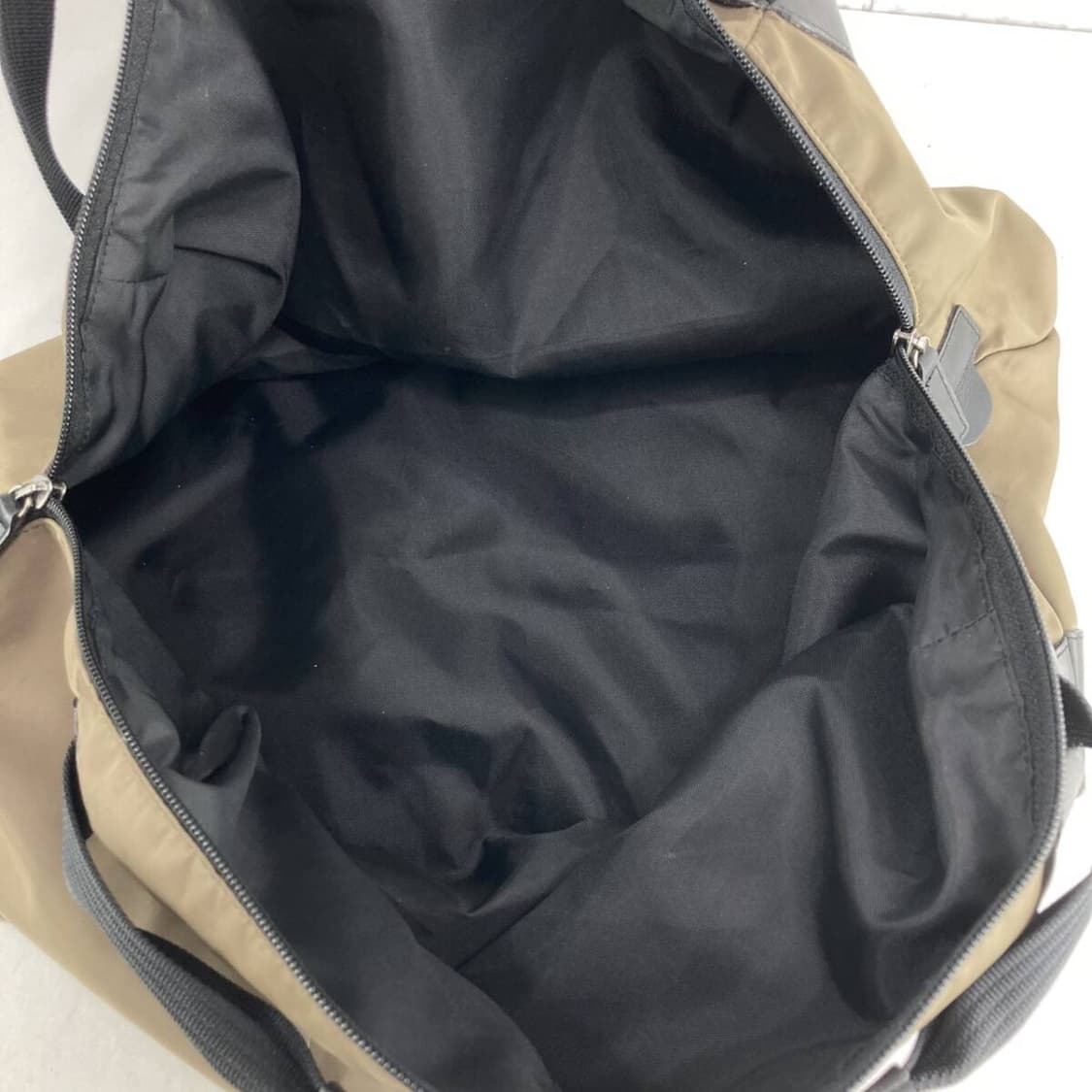 Issey Miyake 나일론 보스턴 백 상품이미지8