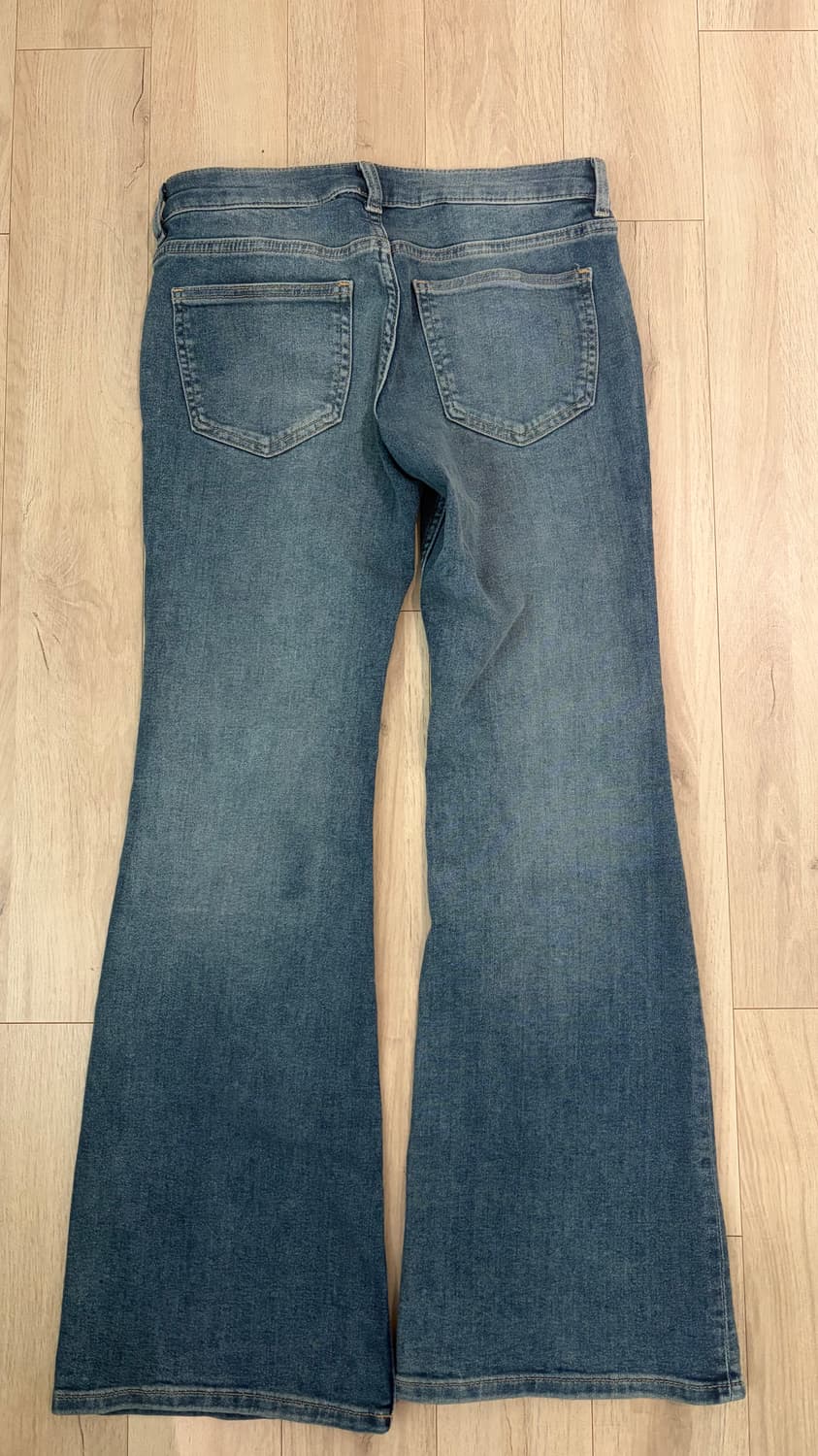 H&M 로우플레어진40 상품이미지2