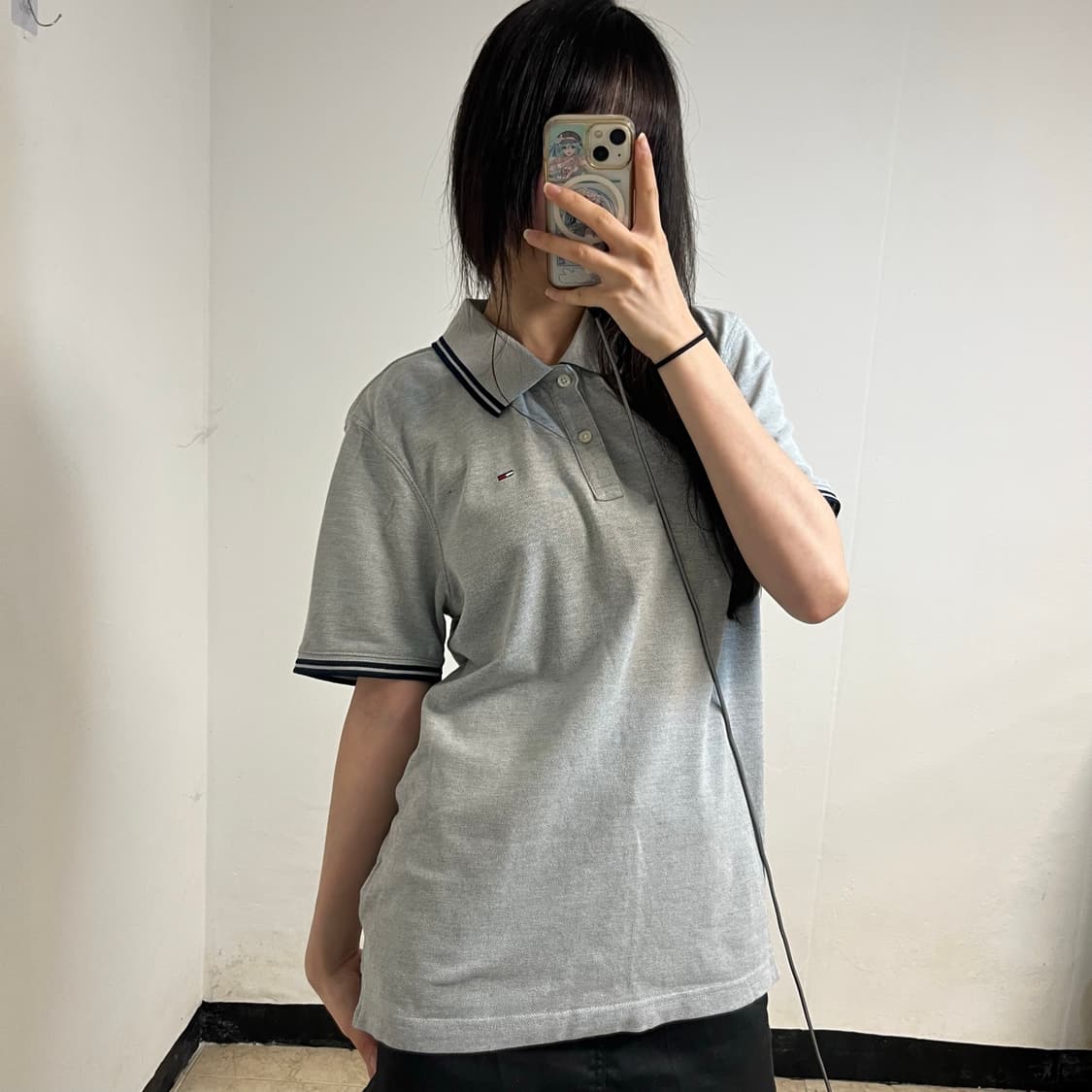 Tommy Hilfiger Grey Collar T-Shirt 상품이미지2