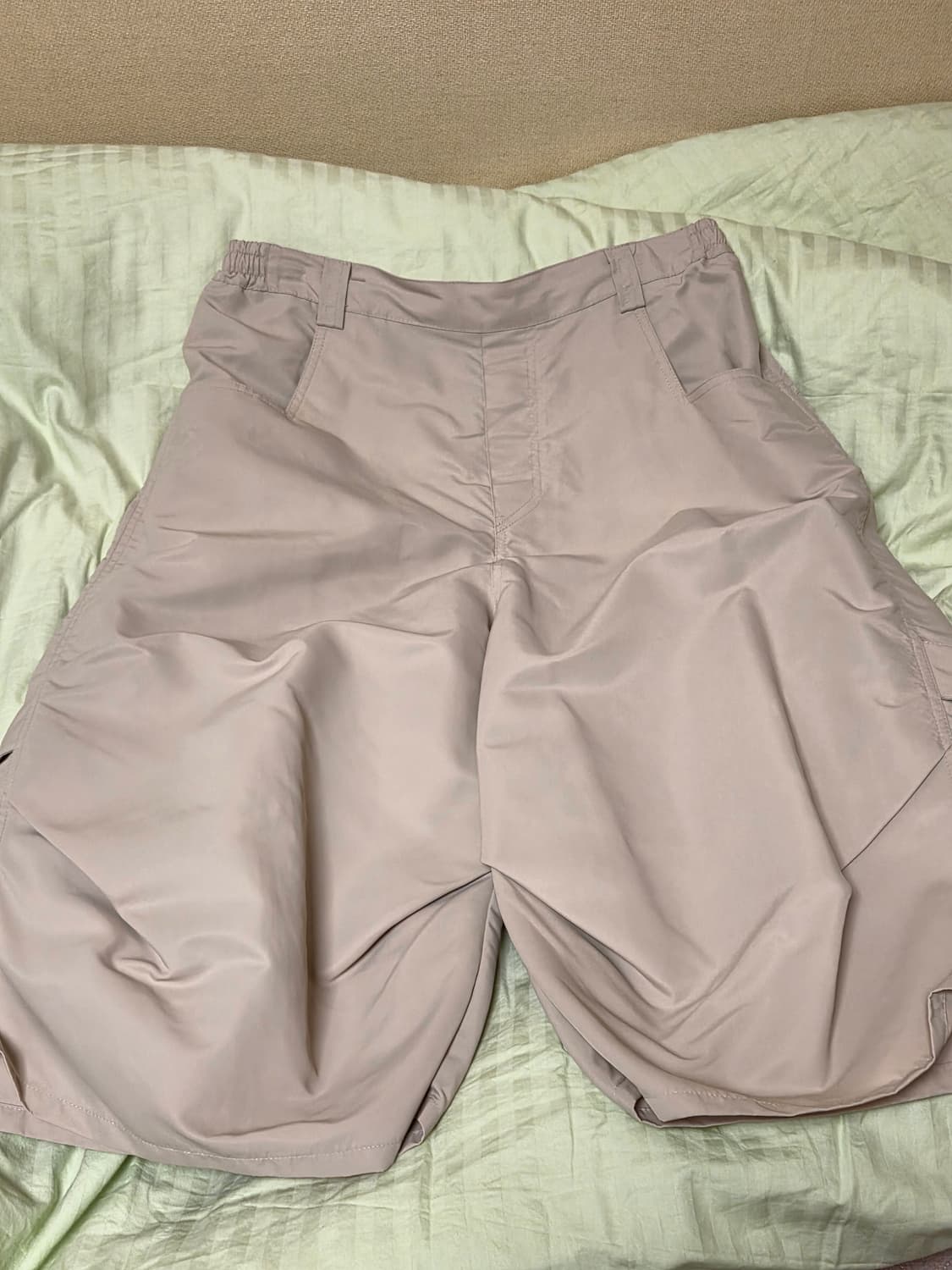 [3]초판 카미엔 247 나일론 버뮤다 팬츠 라이트베이지 팝니다 상품이미지3