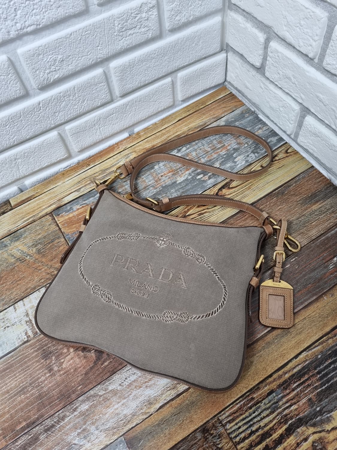 [정품] 프라다 빅로고 쟈가드 2way백 상품이미지1