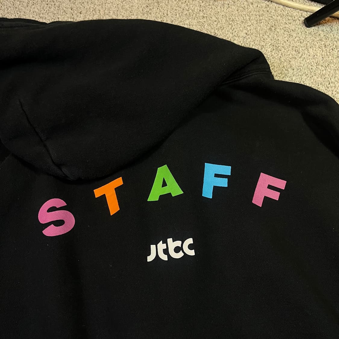 아이앱 스튜디오 x JTBC 빅로고 후드집업 상품이미지3