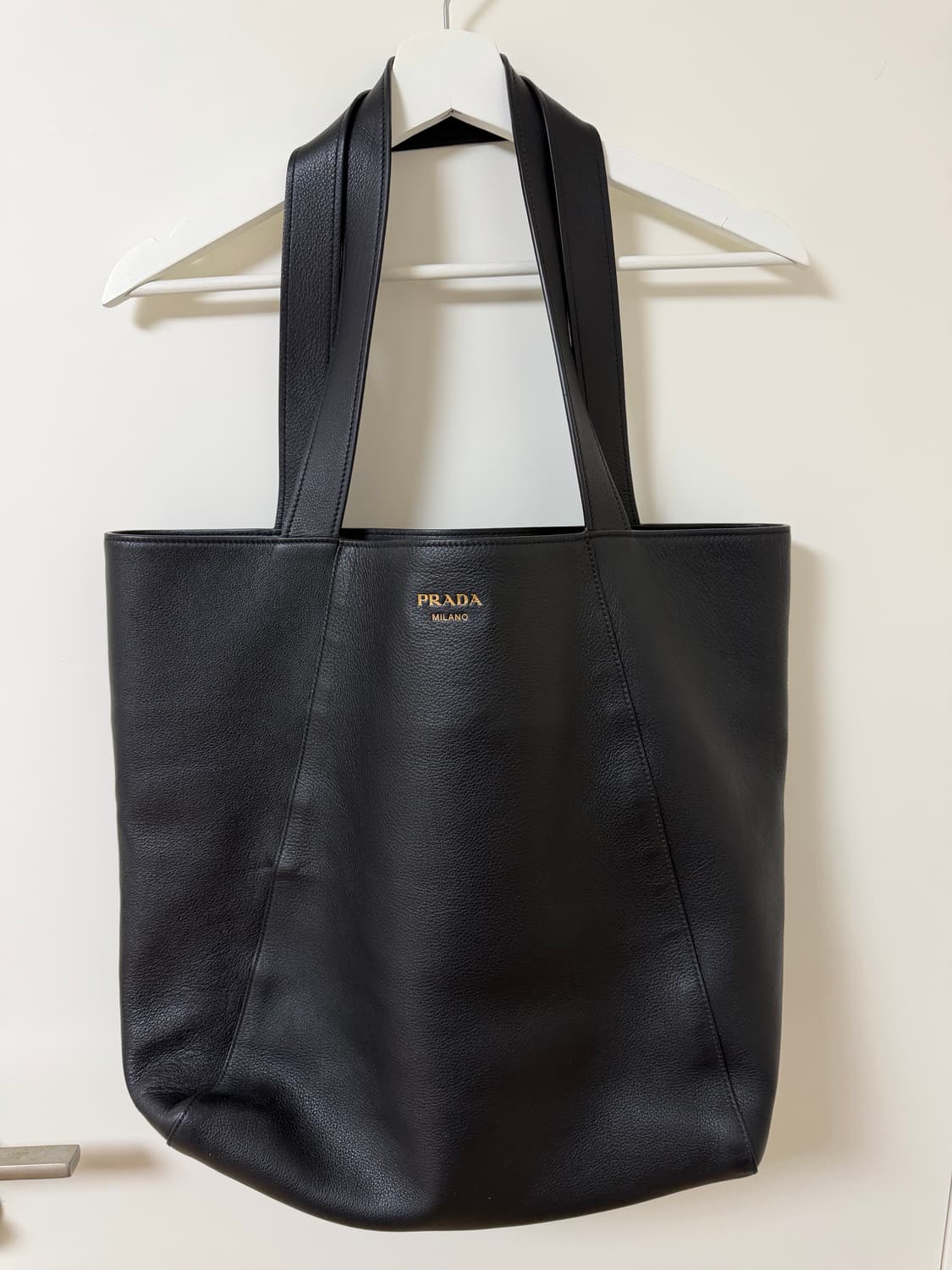 프라다 토트백 상품이미지1