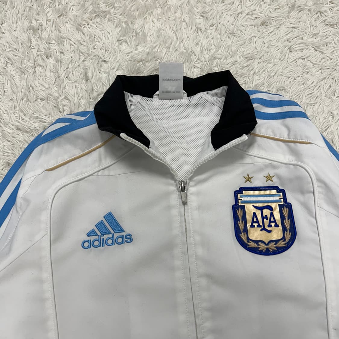 아디다스 아르헨티나 바람막이 상품이미지2