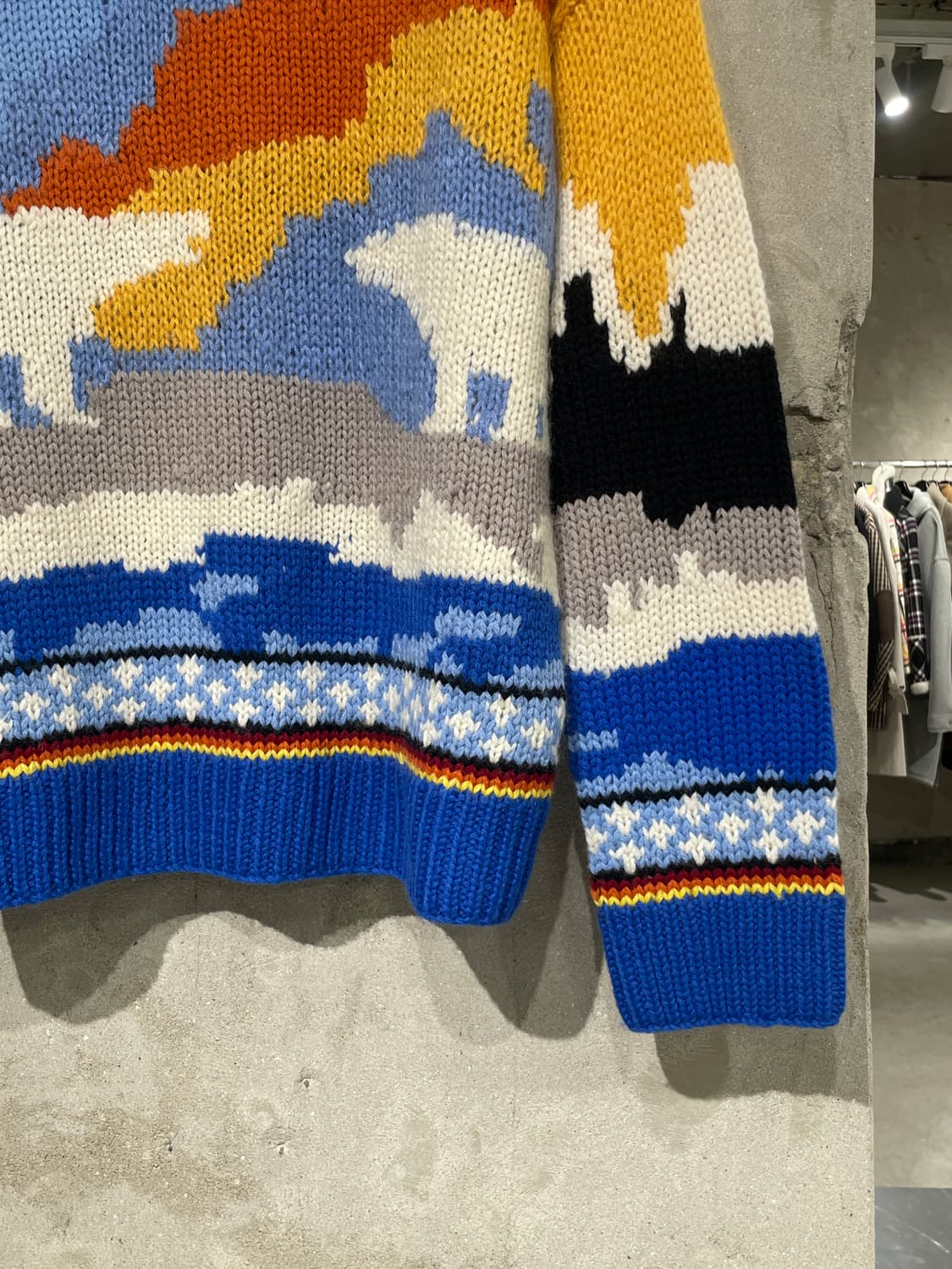 디스퀘어드2 믹스 베얼스 다운 스웨터 상품이미지5