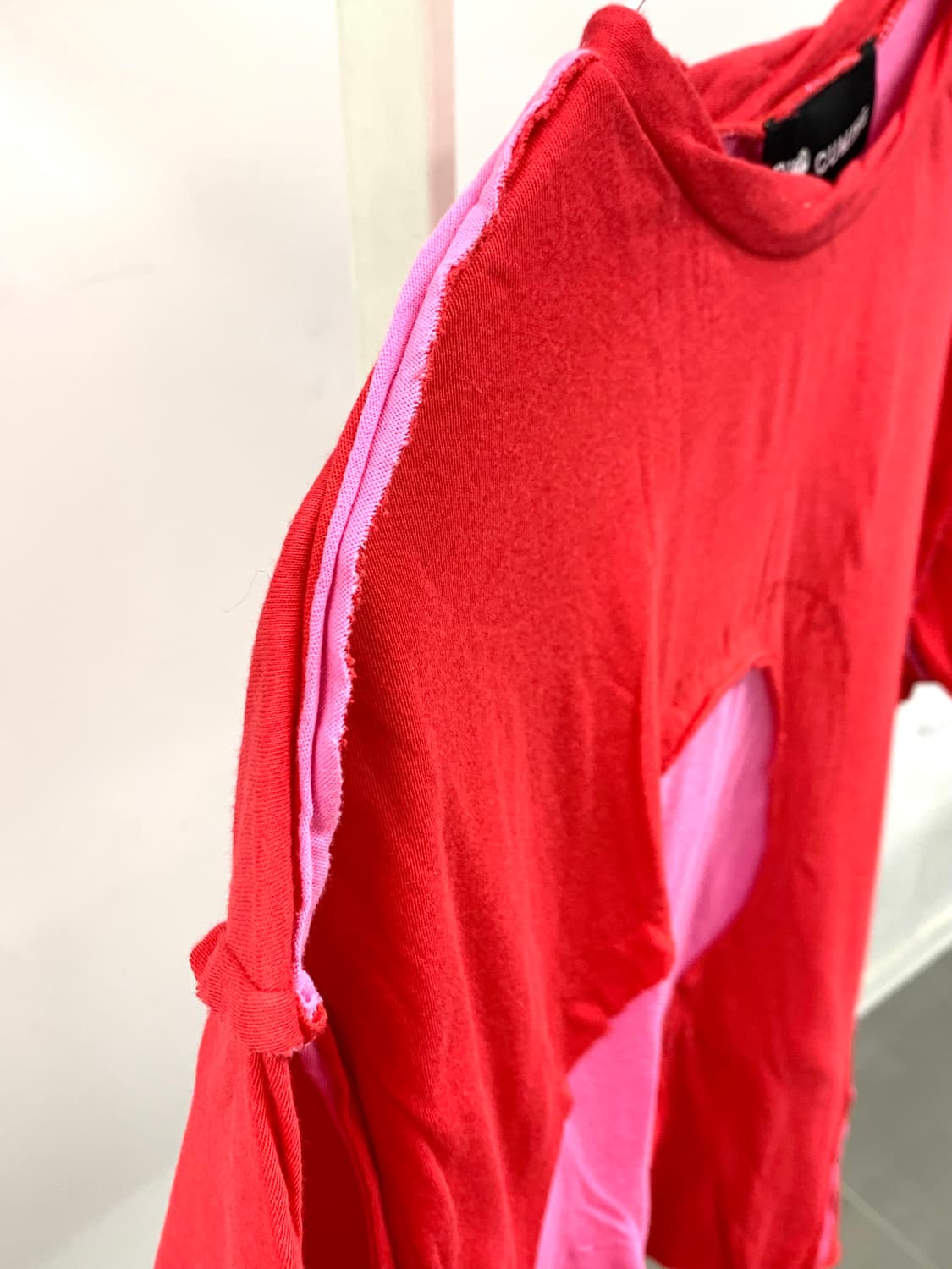 Edward Cuming_레드 & 핑크 써클 티셔츠 상품이미지3