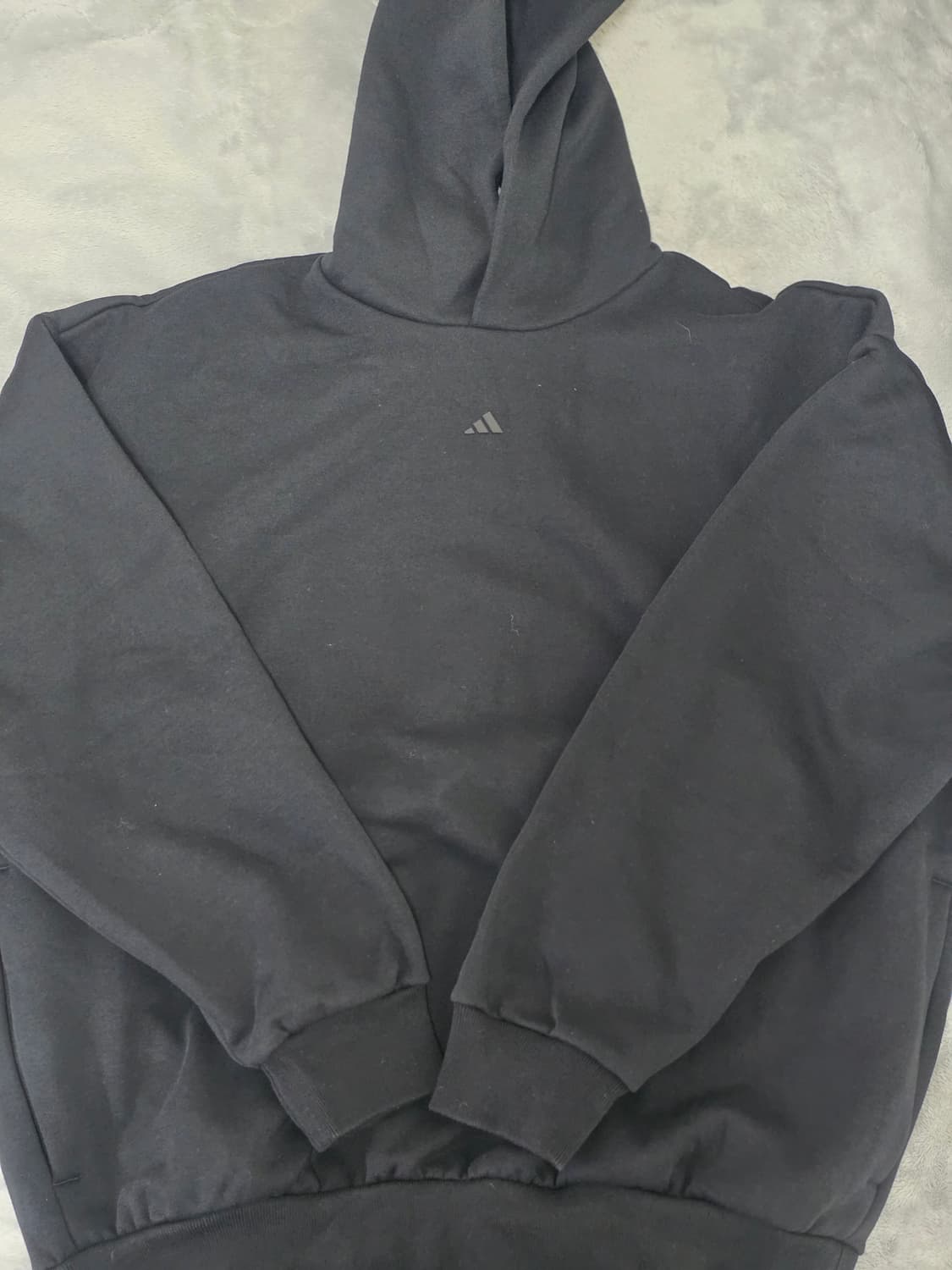 아디다스 바스켓볼 in4243 s사이즈 판매합니다. 상품이미지2