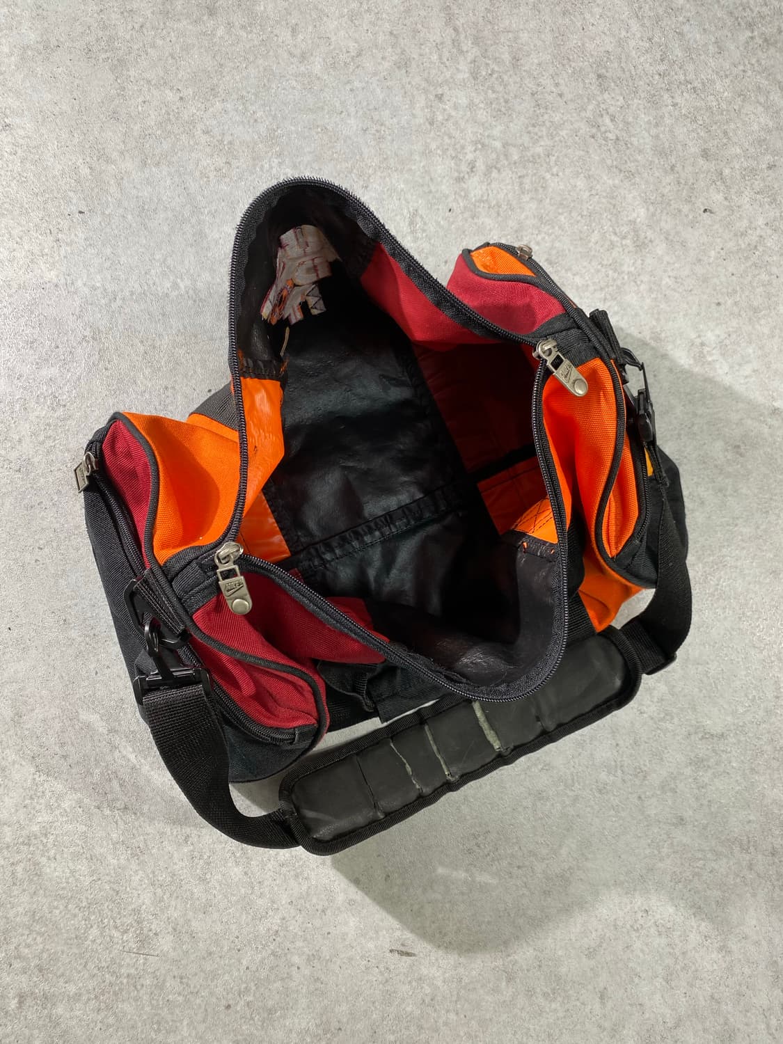 [45*35] 90s Nike 나이키 삼나 스포츠 올드스쿨 더플백 상품이미지9