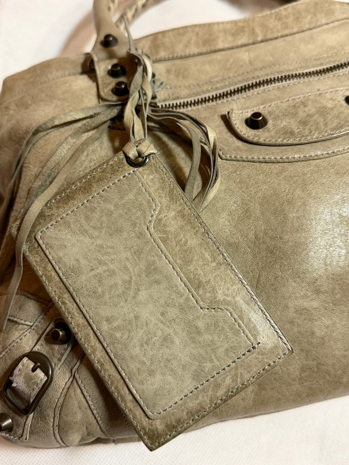 발렌시아가 시티 모터백 상품이미지5