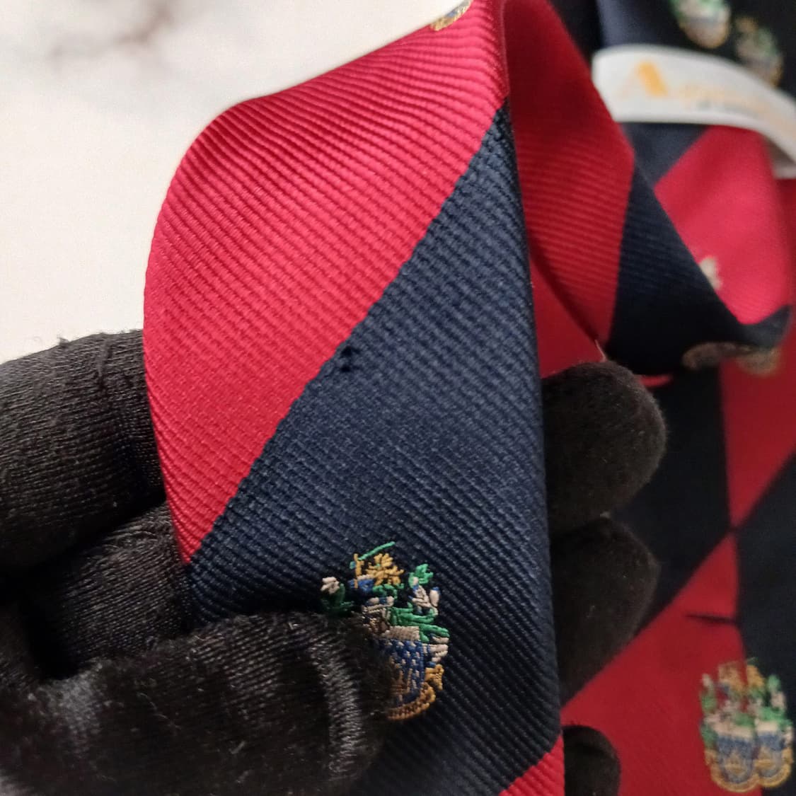 아쿠아스큐텀 실크 스트라이프 넥타이 9.7cm A등급 A18921
 상품이미지7