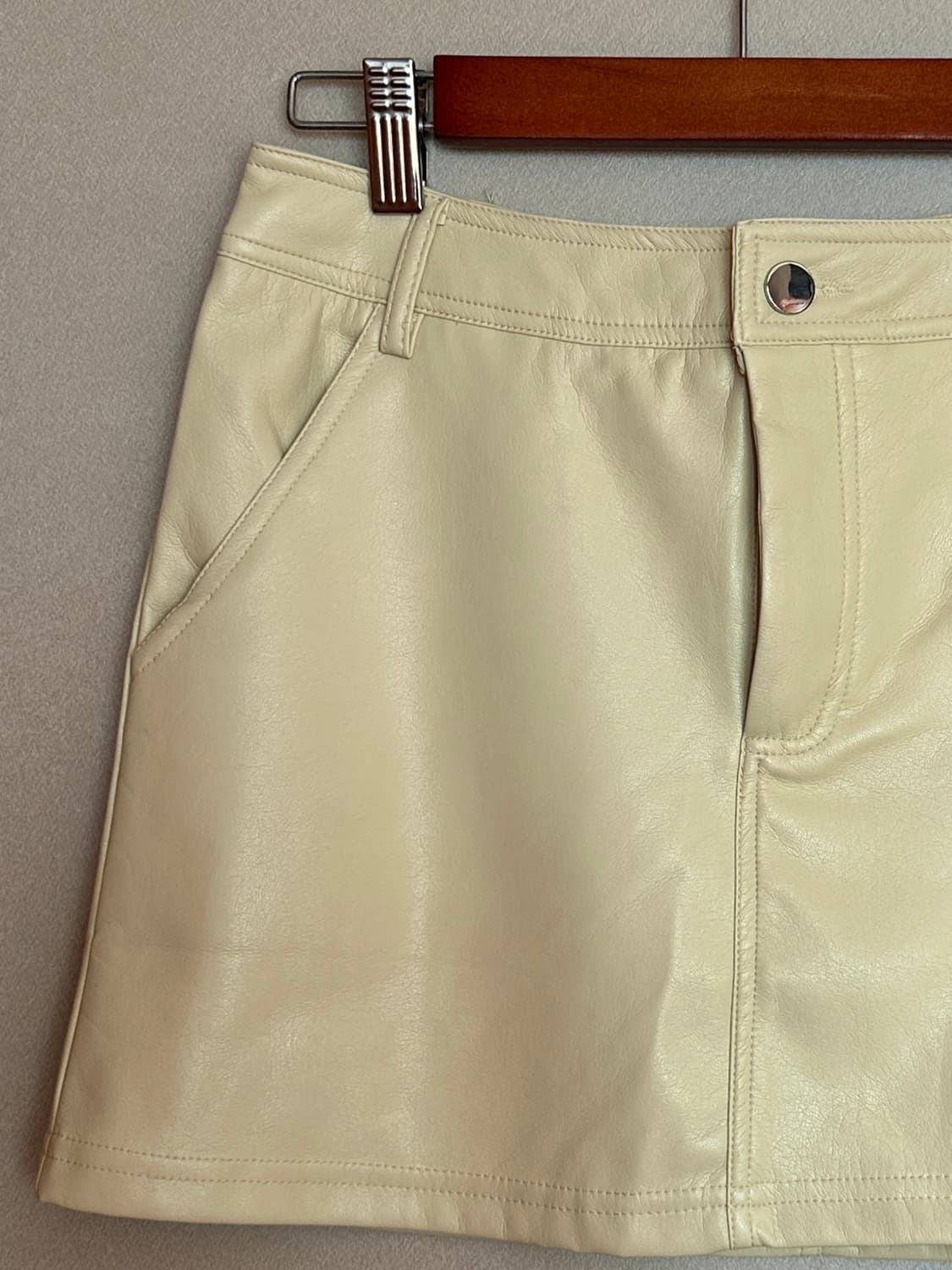 Missguided 버터옐로 가죽스커트 XS 상품이미지5