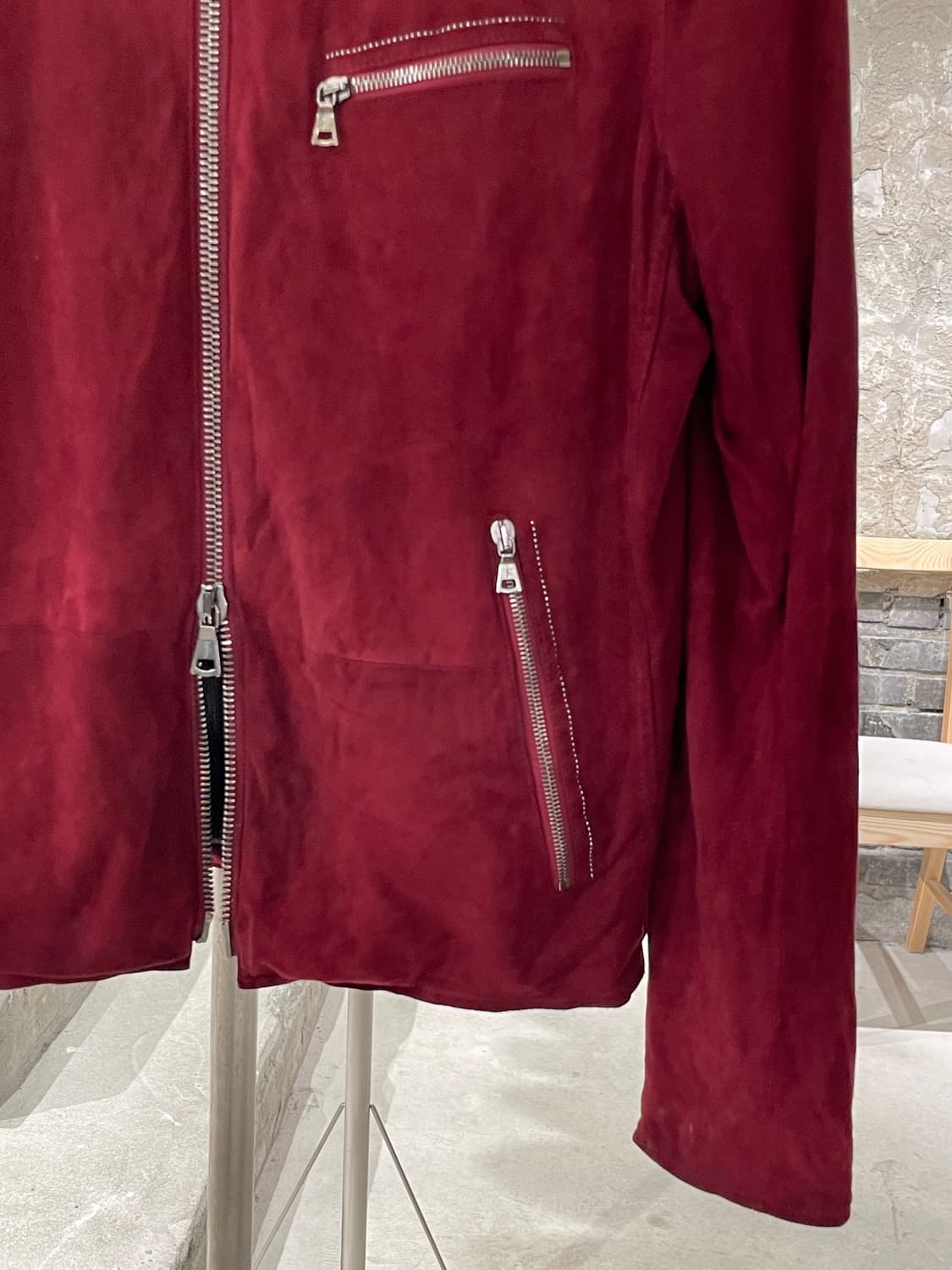 존 바바토스 딥 레드 유틸리티 투 웨이 스웨이드 자켓 상품이미지5