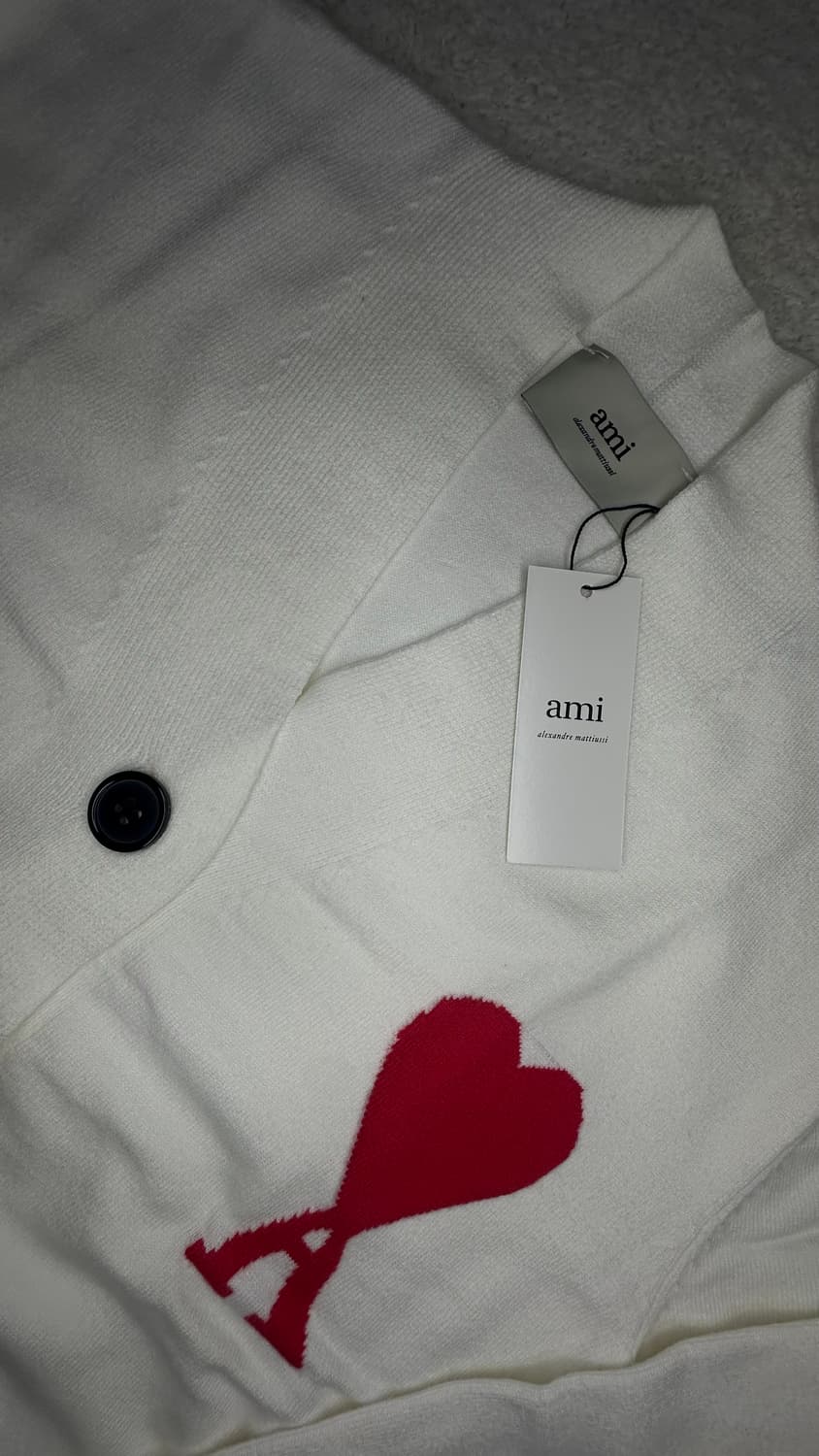 (새상품)아미 빅 하트 로고 가디건 아이보리 M 상품이미지3