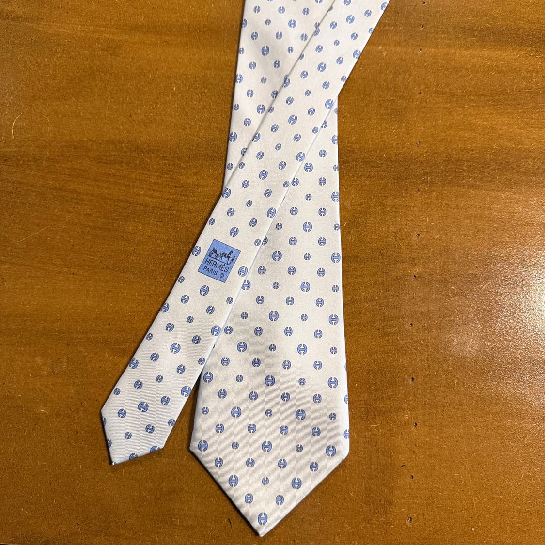 에르메스 HERMES 샹달 패턴 실크 넥타이 스카이 블루 상품이미지2