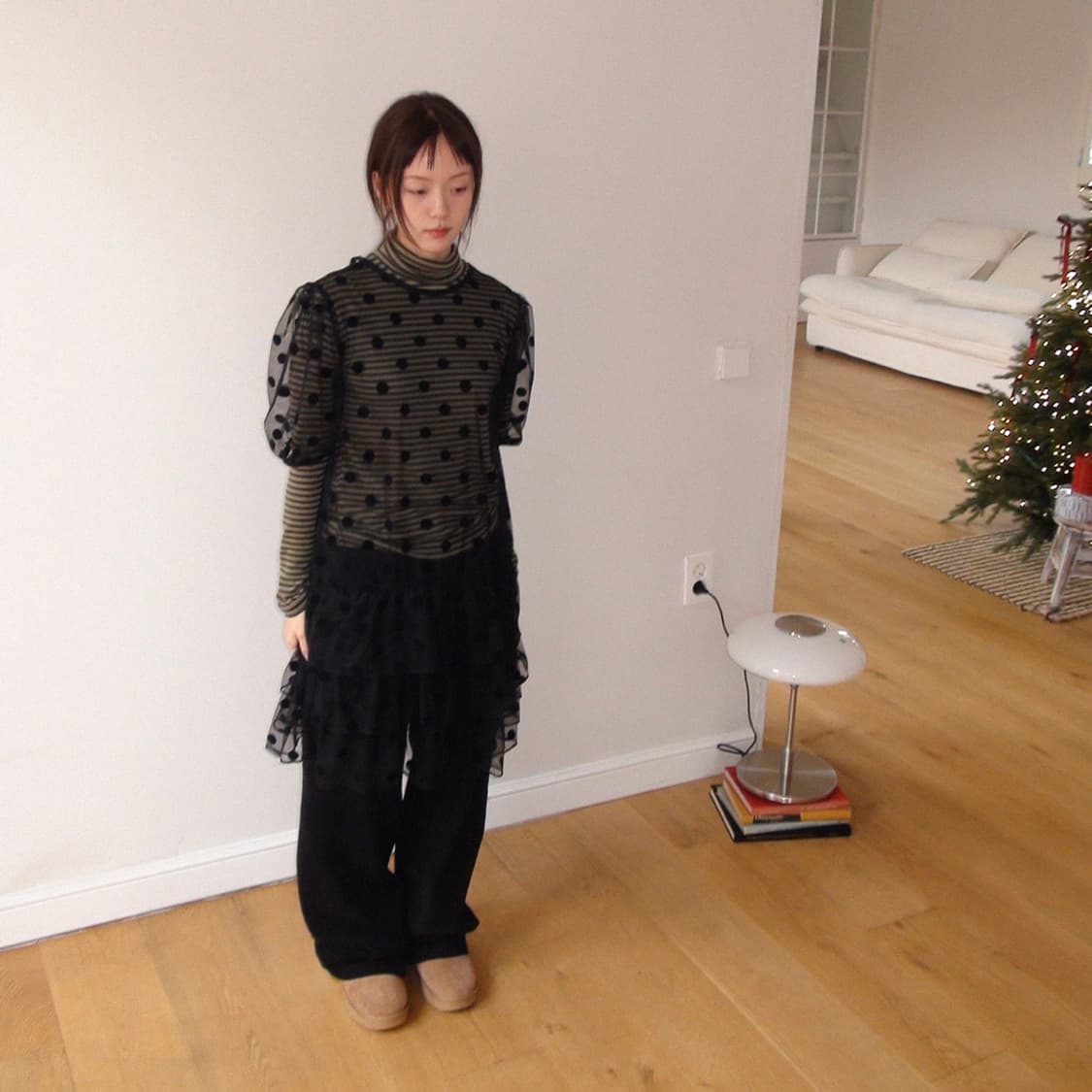 베르크서울 sheer dot flare dress 팝니다 상품이미지5