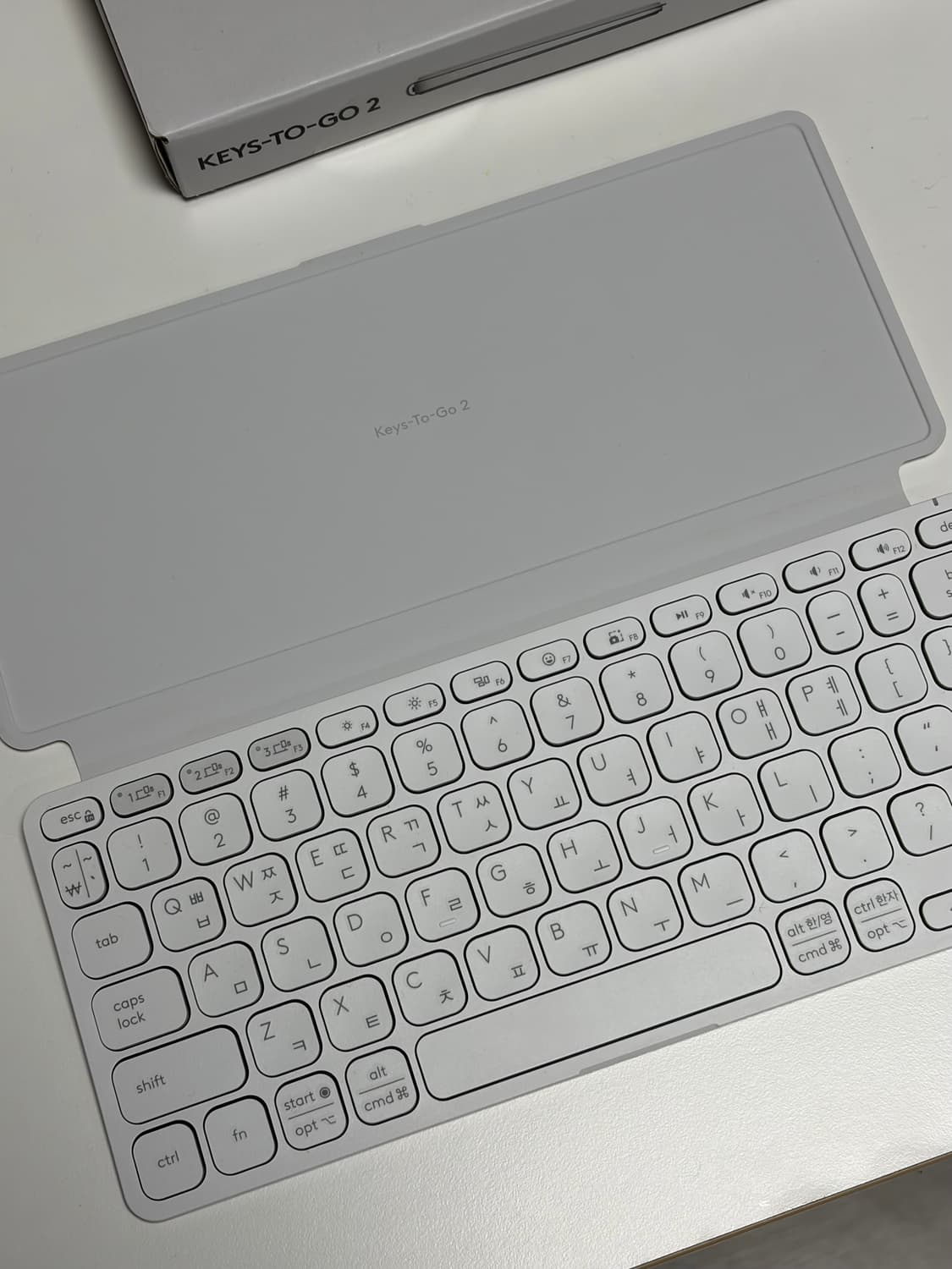 로지텍코리아 KEYS-TO-GO 2 블루투스 키보드 상품이미지2